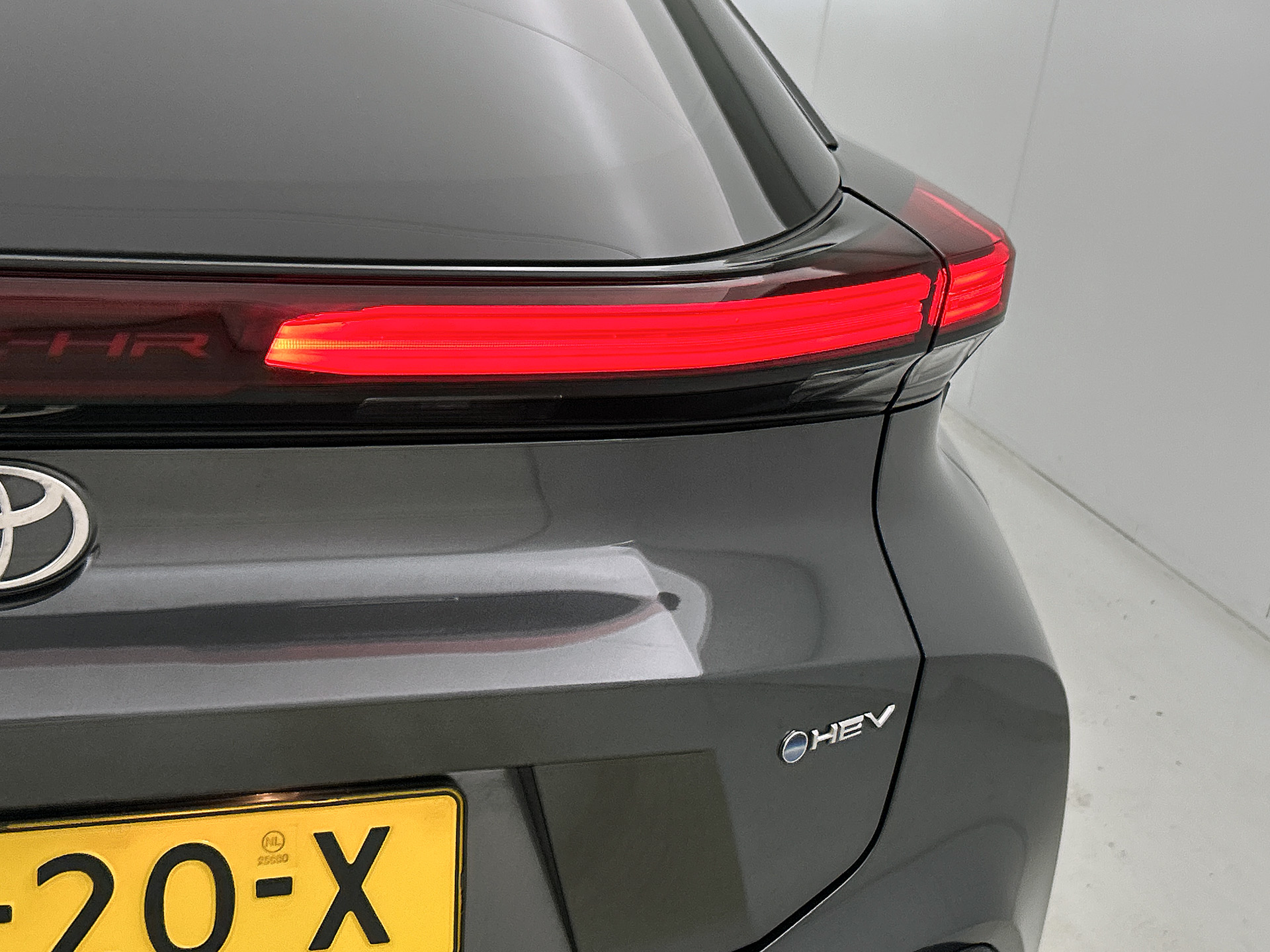 Foto van Toyota Toyota C-hr