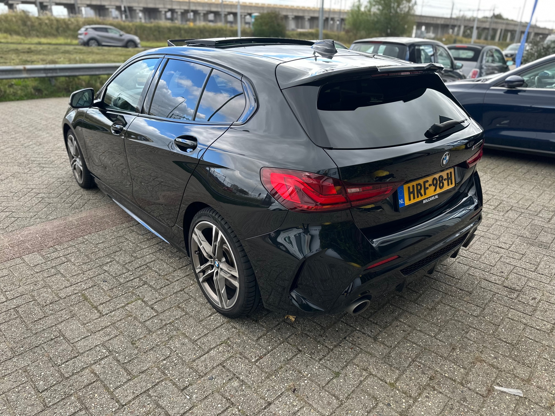 Foto van BMW M135i xDrive