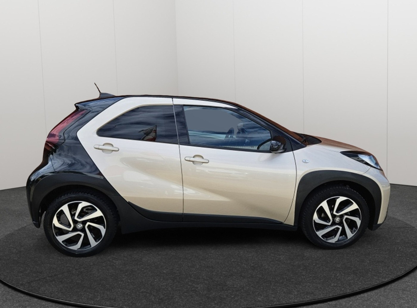Foto van Toyota Toyota Aygo X