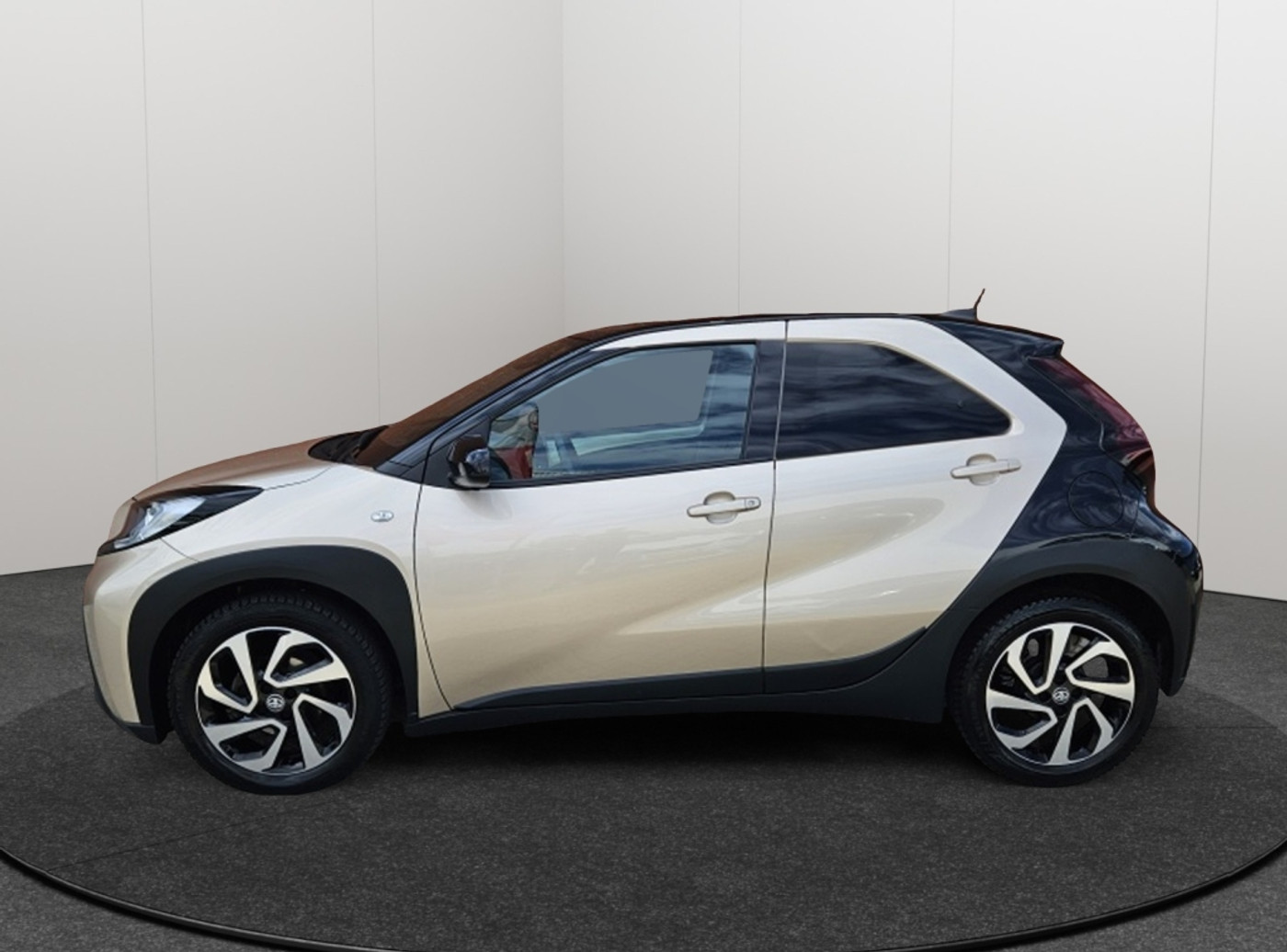 Foto van Toyota Toyota Aygo X