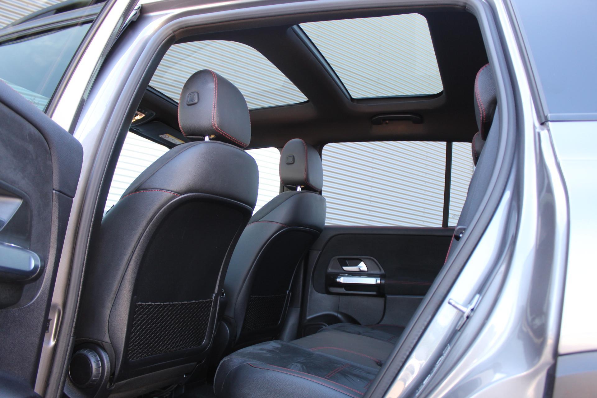 Foto van Mercedes-Benz GLB 200
