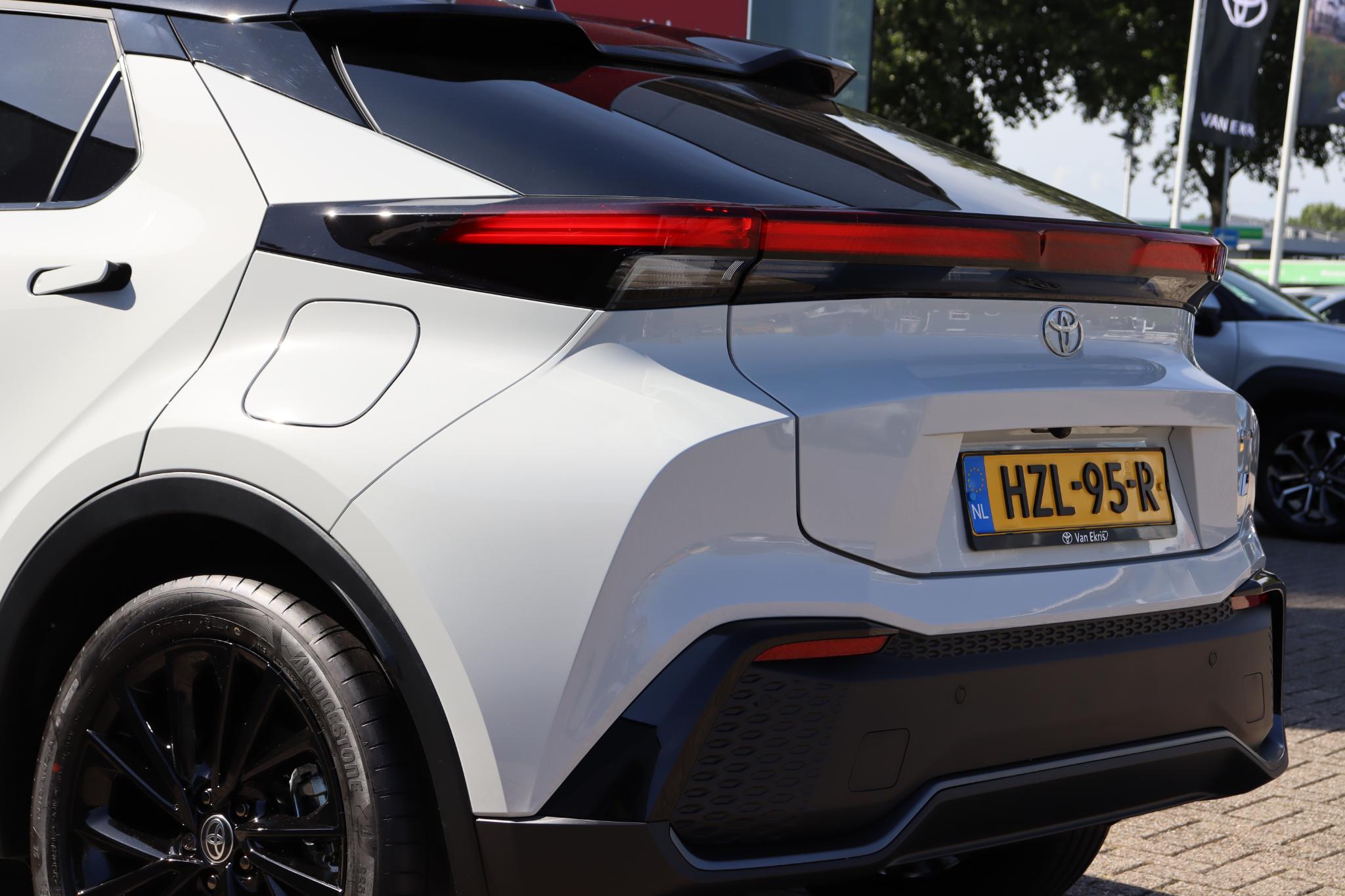 Foto van Toyota Toyota C-hr