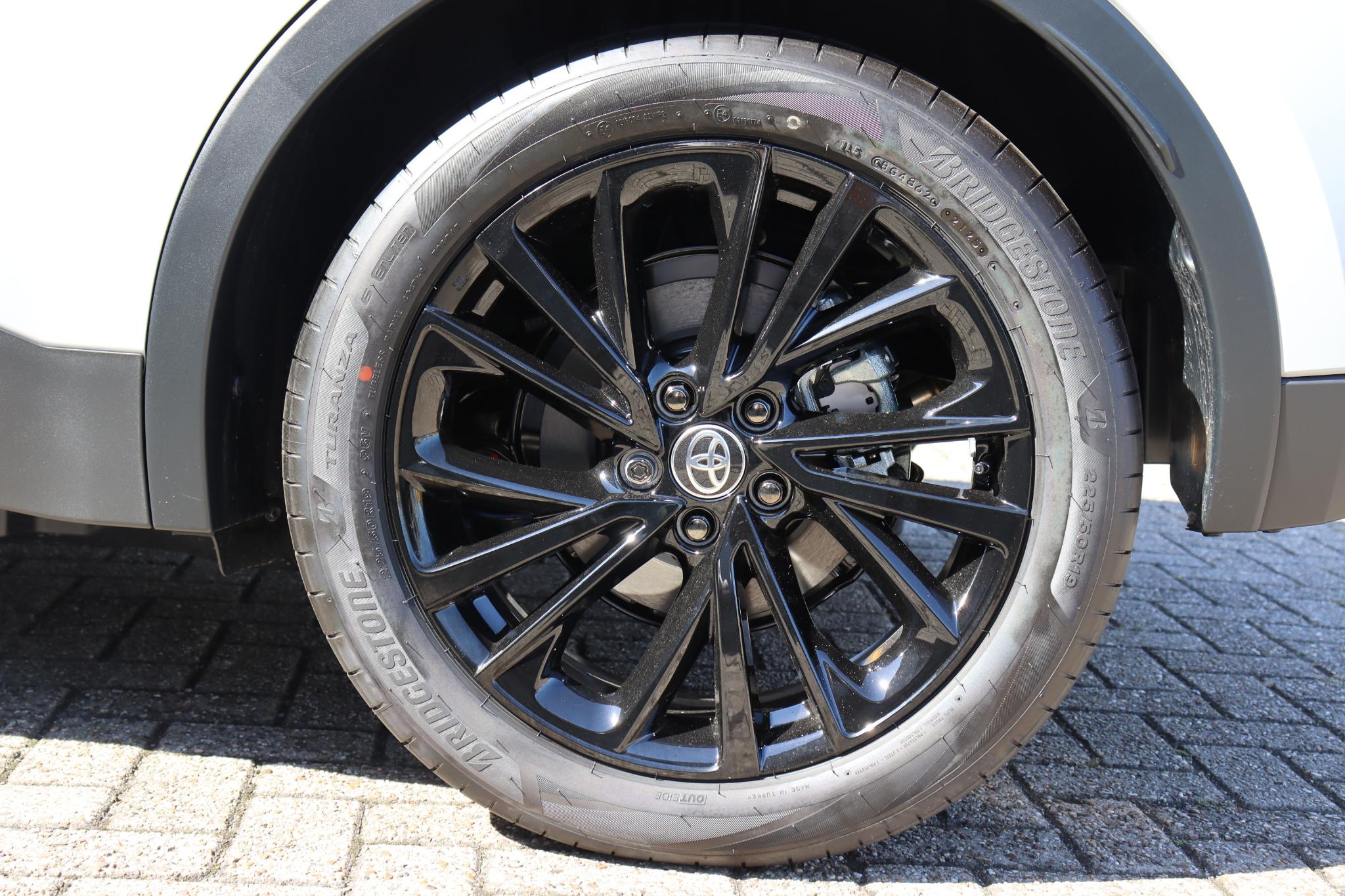Foto van Toyota Toyota C-hr