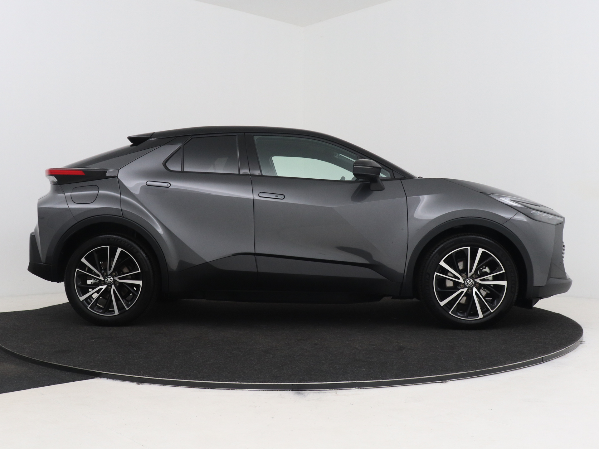 Foto van Toyota C-hr