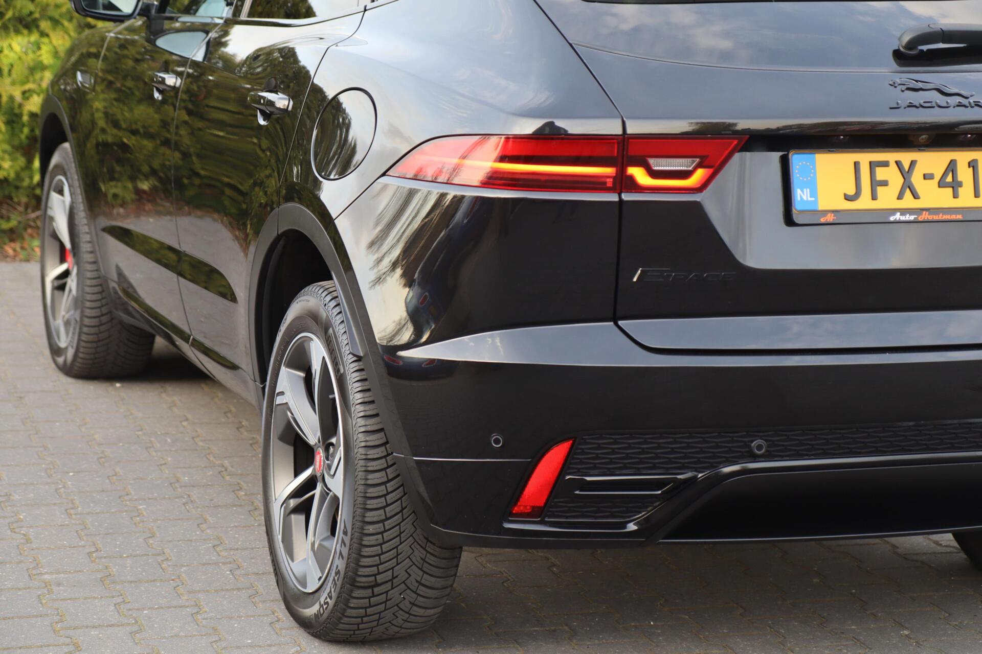 Foto van Jaguar E-pace