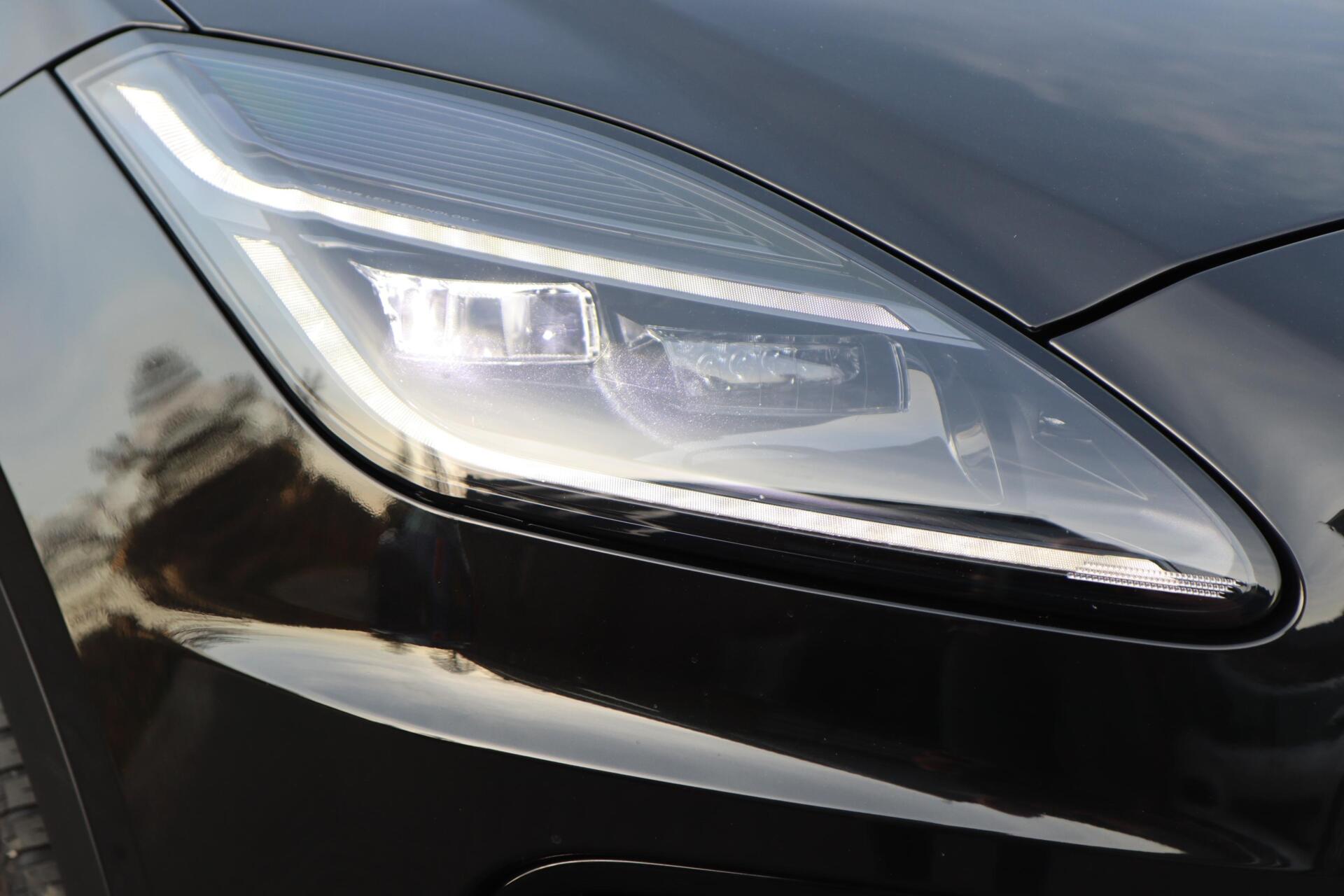 Foto van Jaguar E-pace