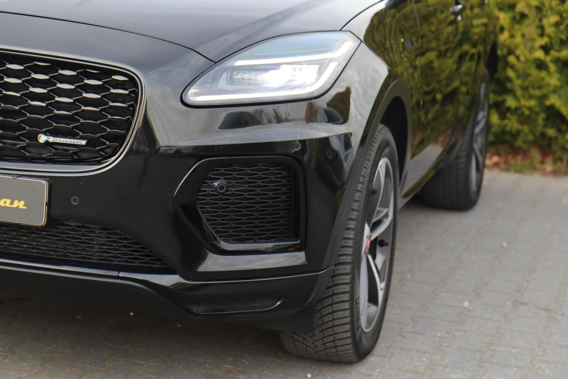 Foto van Jaguar E-pace