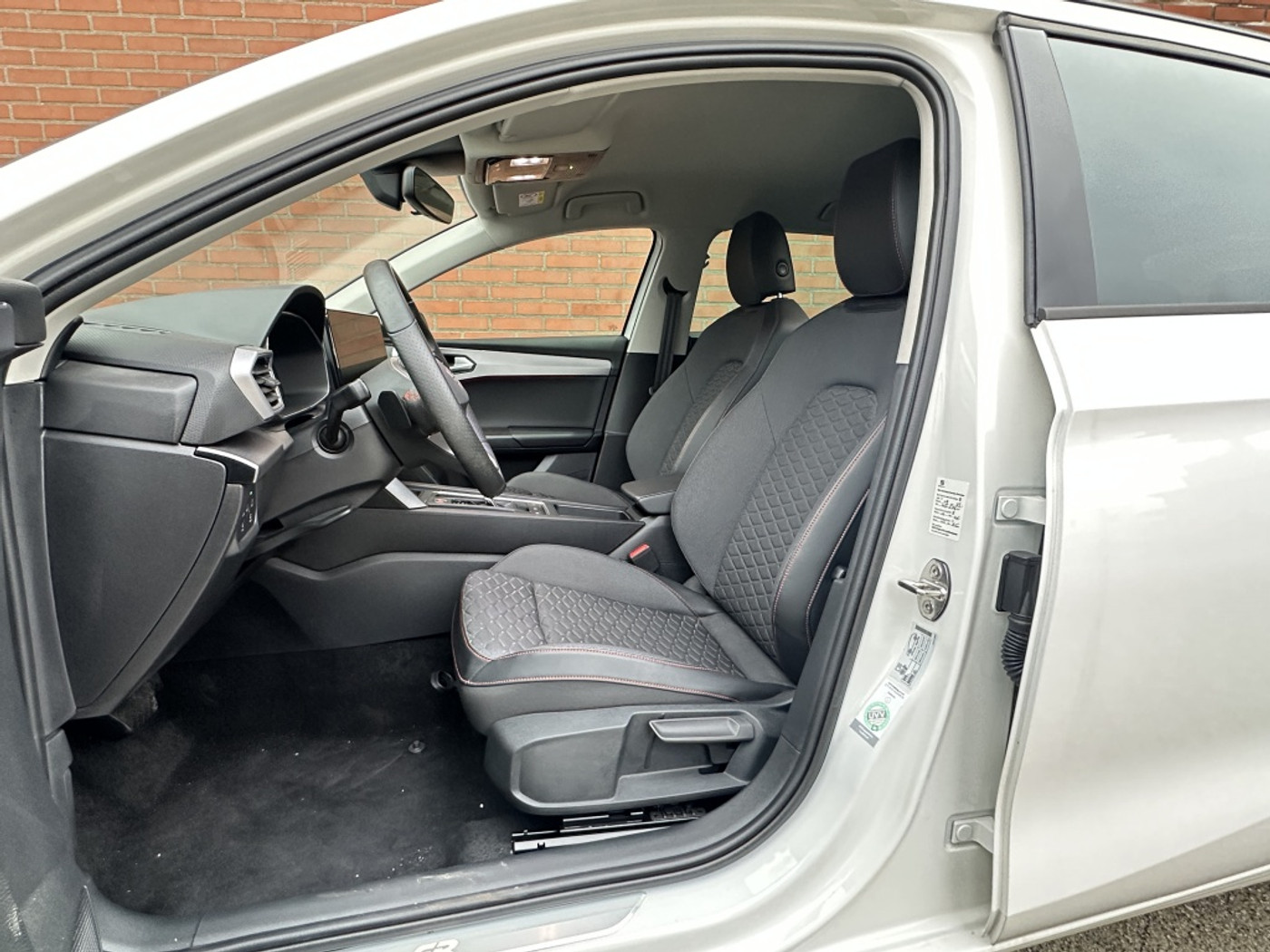 Foto van Seat Seat Leon SP E-hybrid150