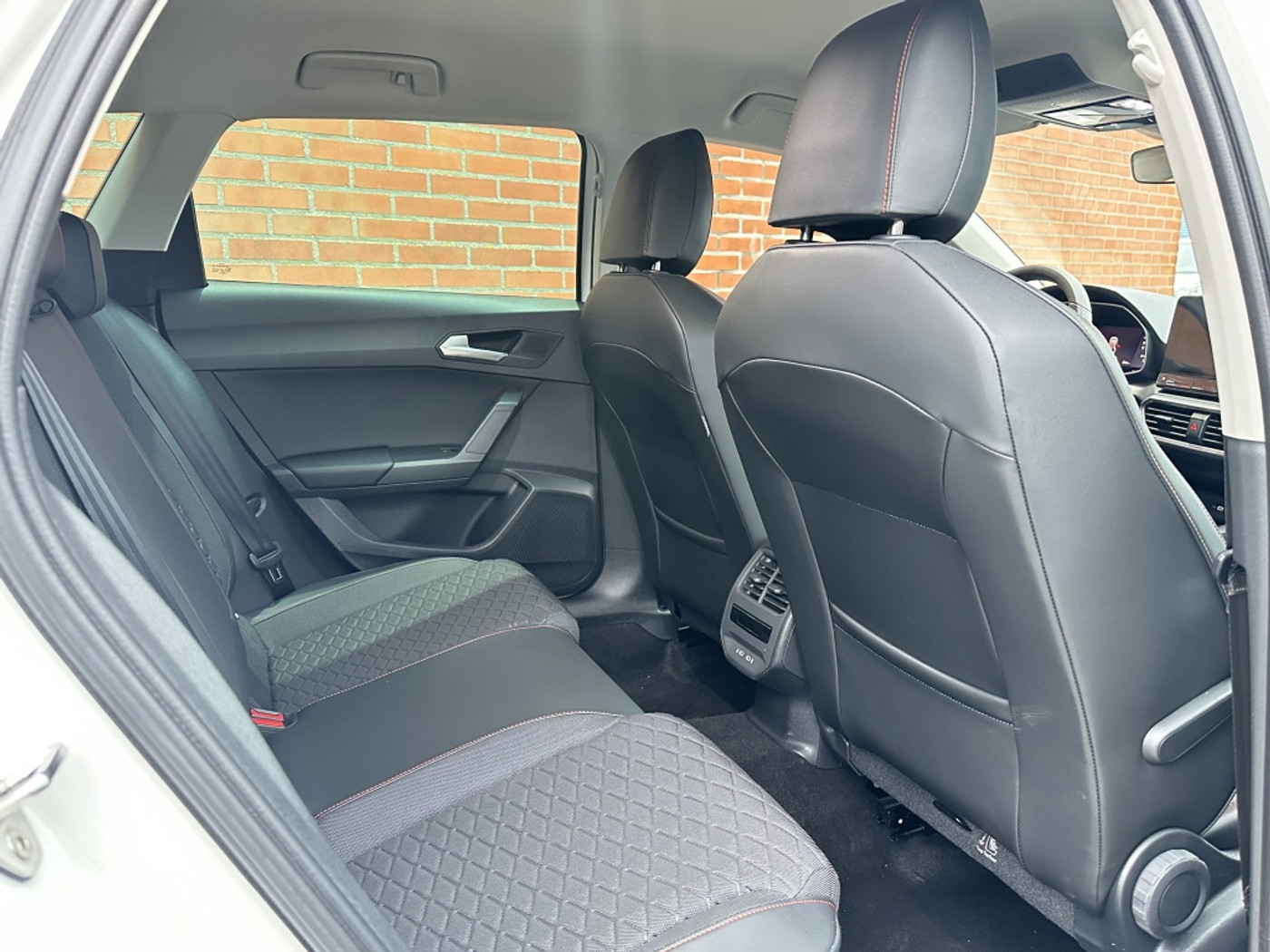 Foto van Seat Seat Leon SP E-hybrid150