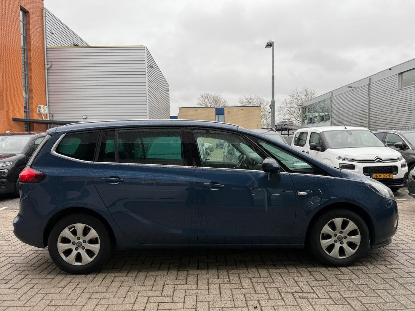 Foto van Opel Zafira Tourer