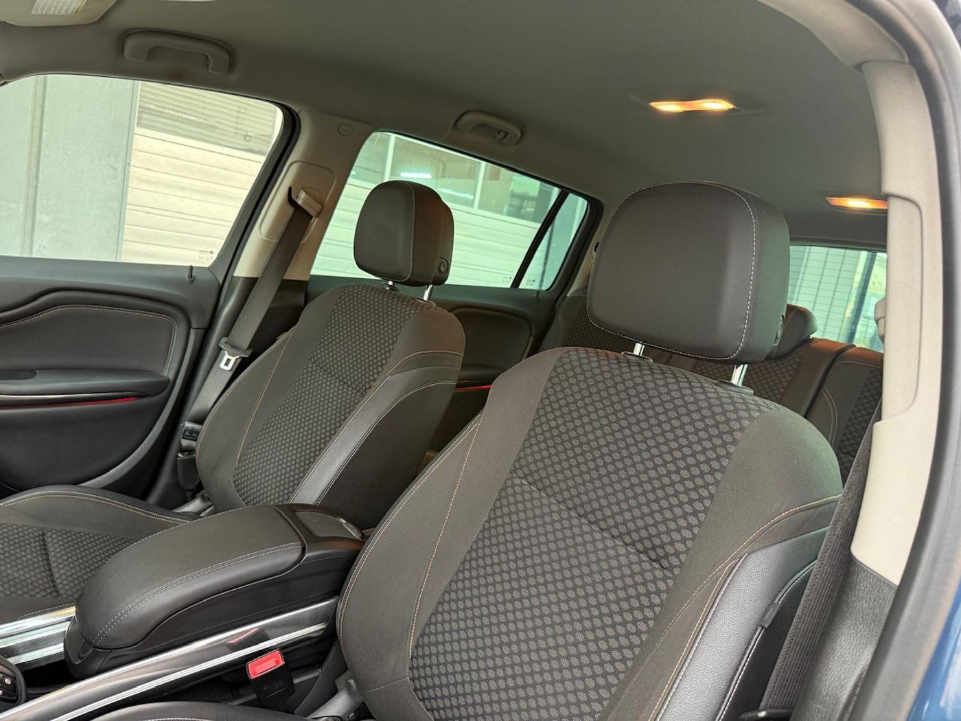 Foto van Opel Zafira Tourer