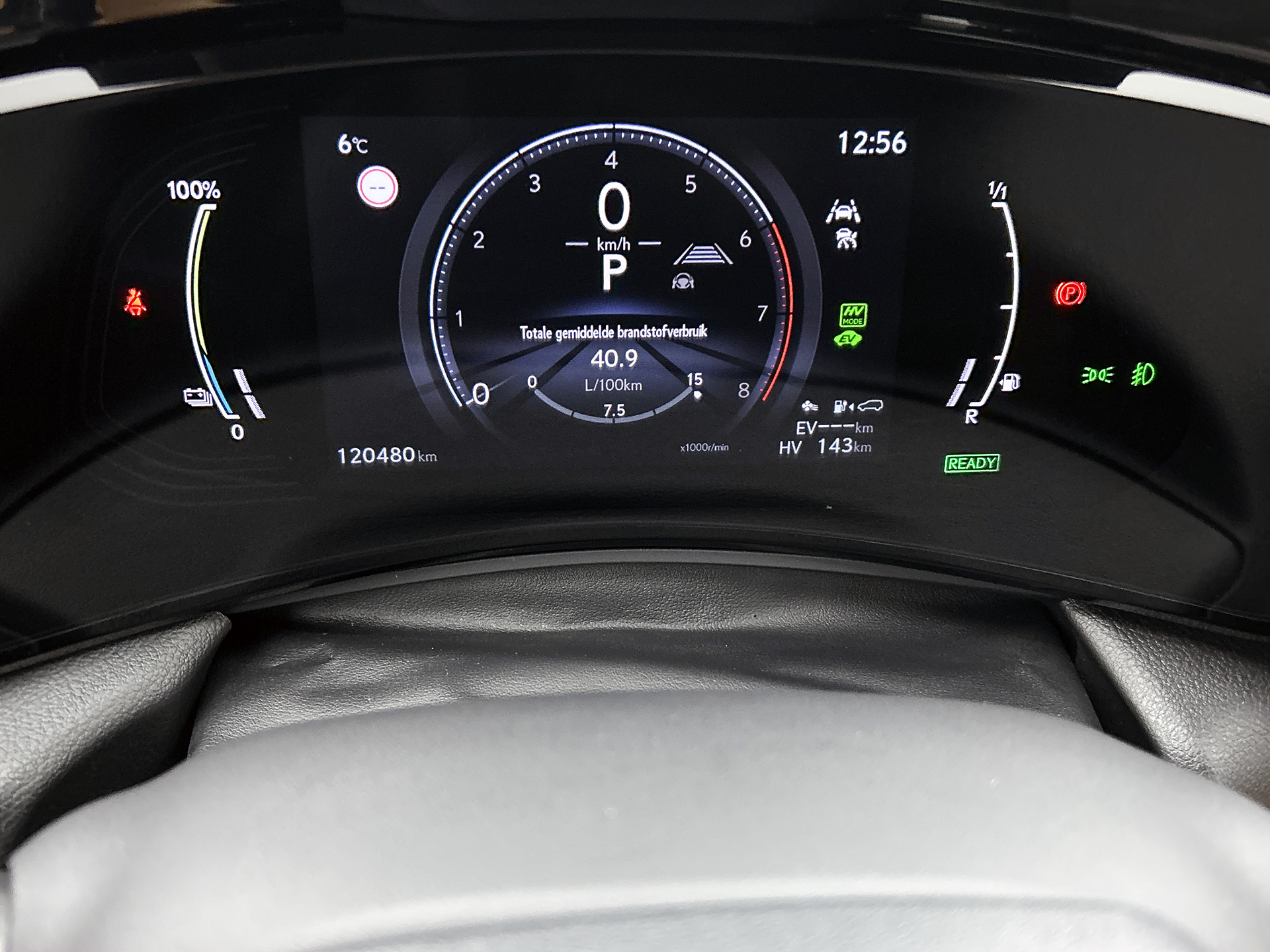 Foto van Lexus Lexus Nx450h+