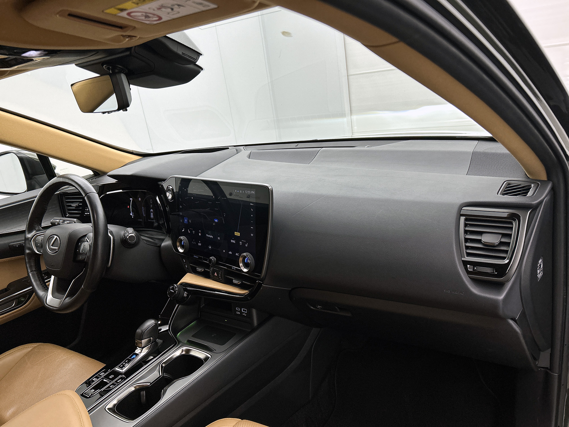 Foto van Lexus Lexus Nx450h+