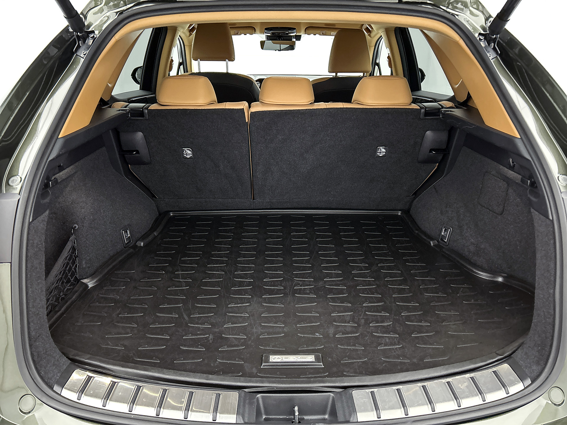 Foto van Lexus Lexus Nx450h+