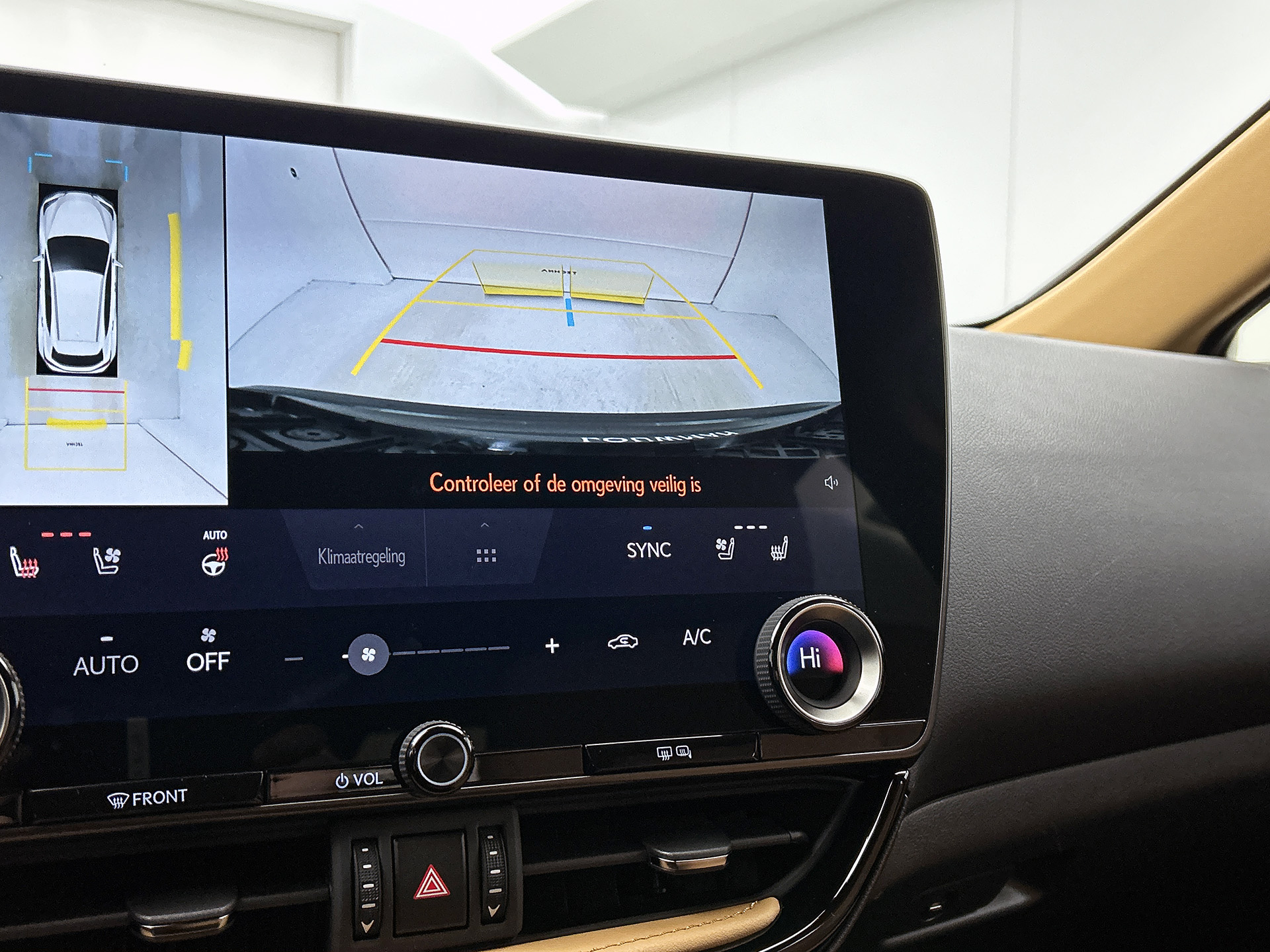 Foto van Lexus Lexus Nx450h+