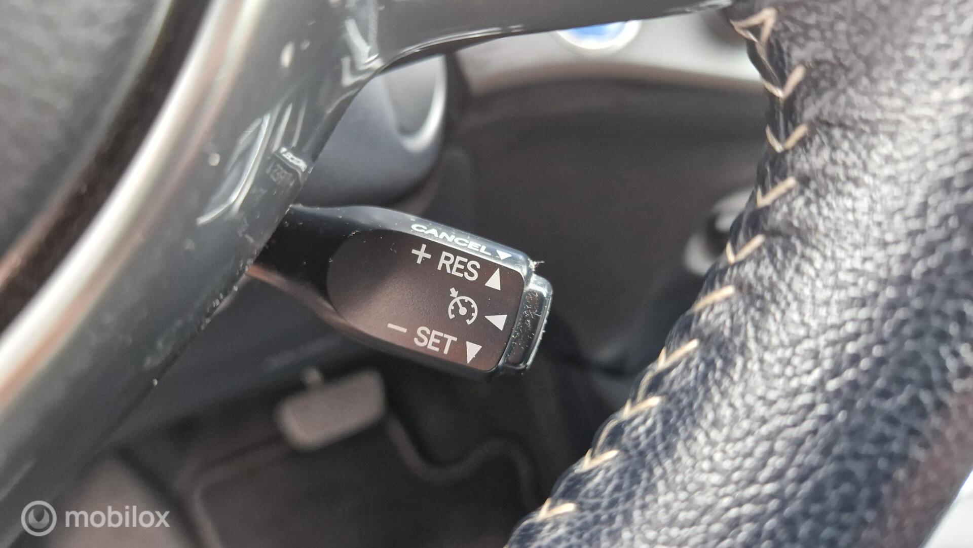 Foto van Toyota Toyota Yaris Hybrid