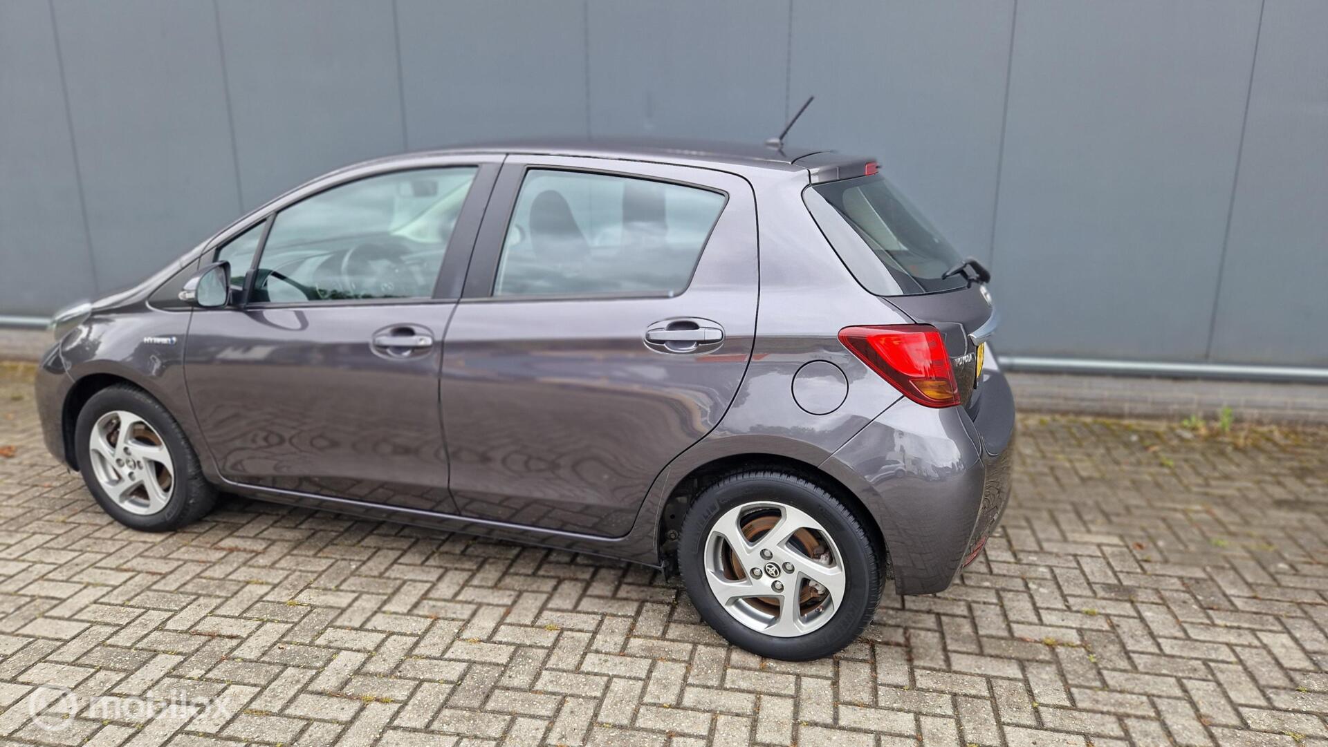 Foto van Toyota Toyota Yaris Hybrid