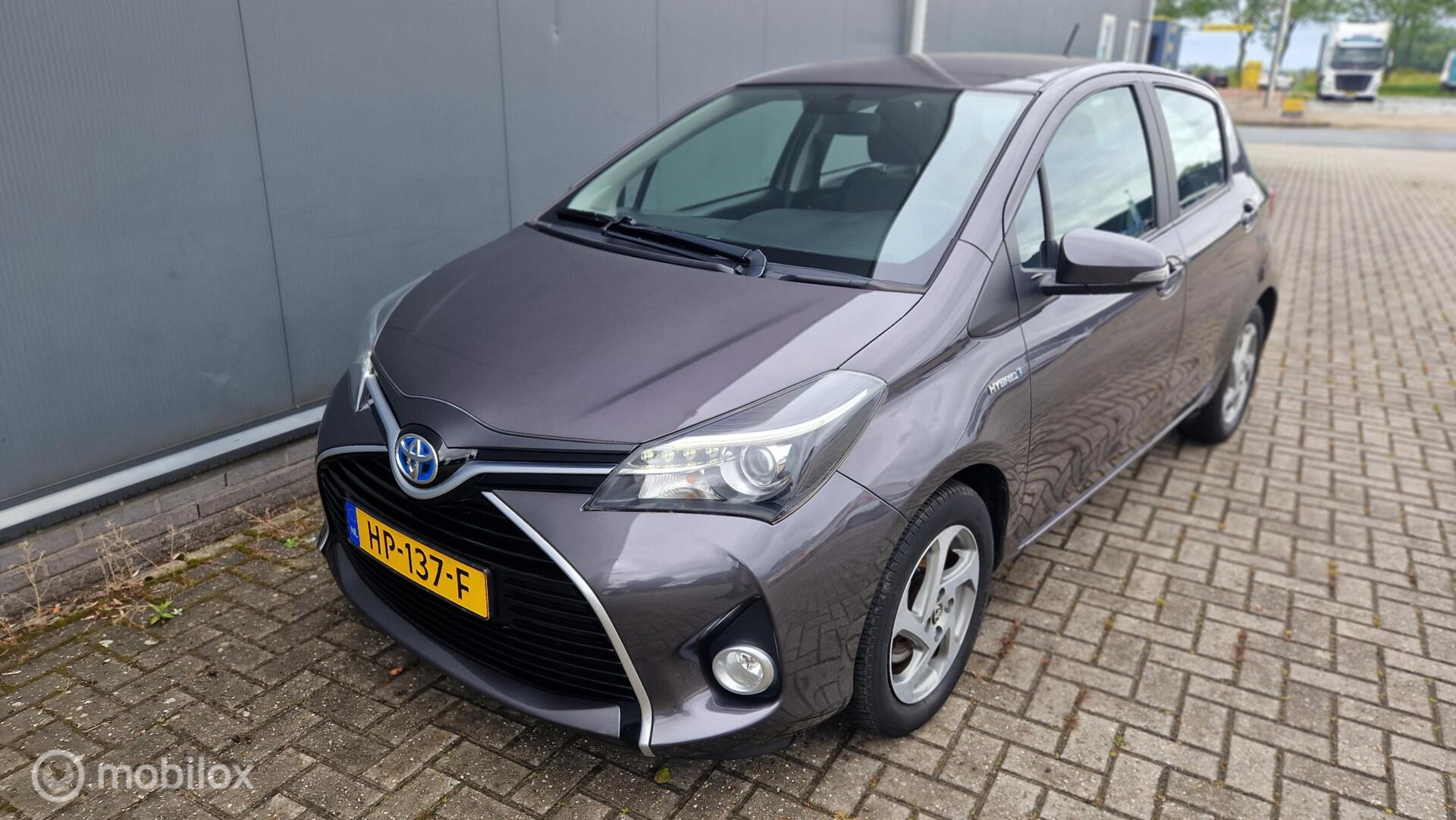 Foto van Toyota Toyota Yaris Hybrid
