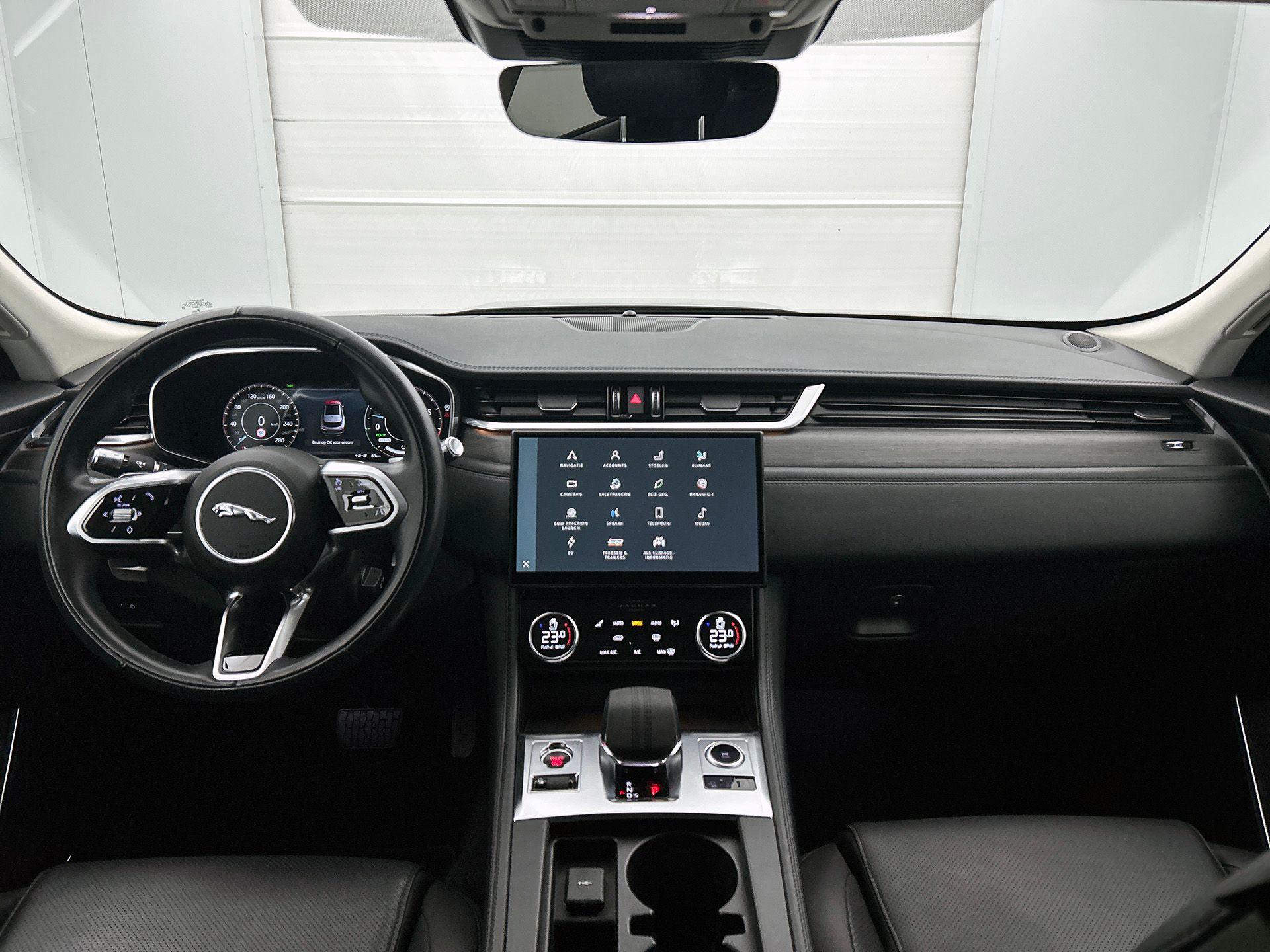 Foto van Jaguar Jaguar F-pace