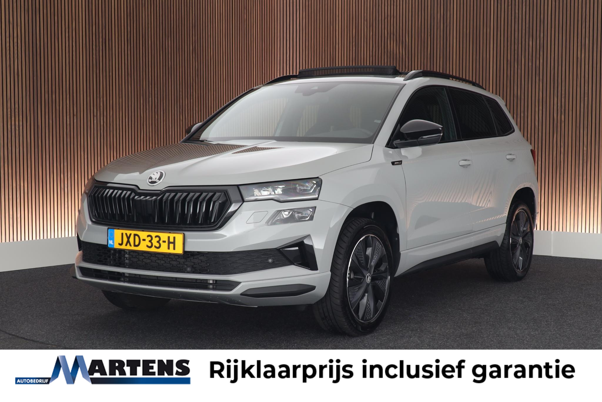 Skoda Karoq 1.5 TSI DSG Sportline Business 2025 - voorkant