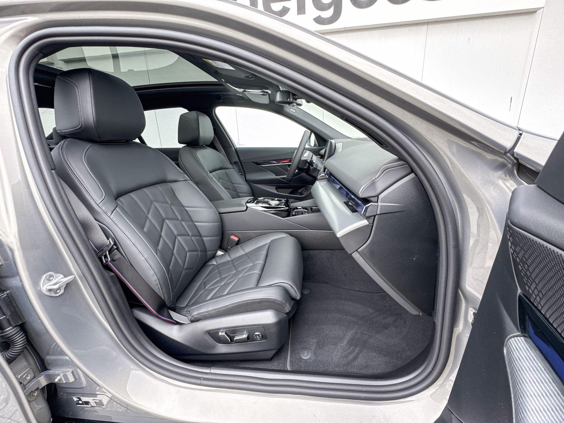 Foto van BMW I5