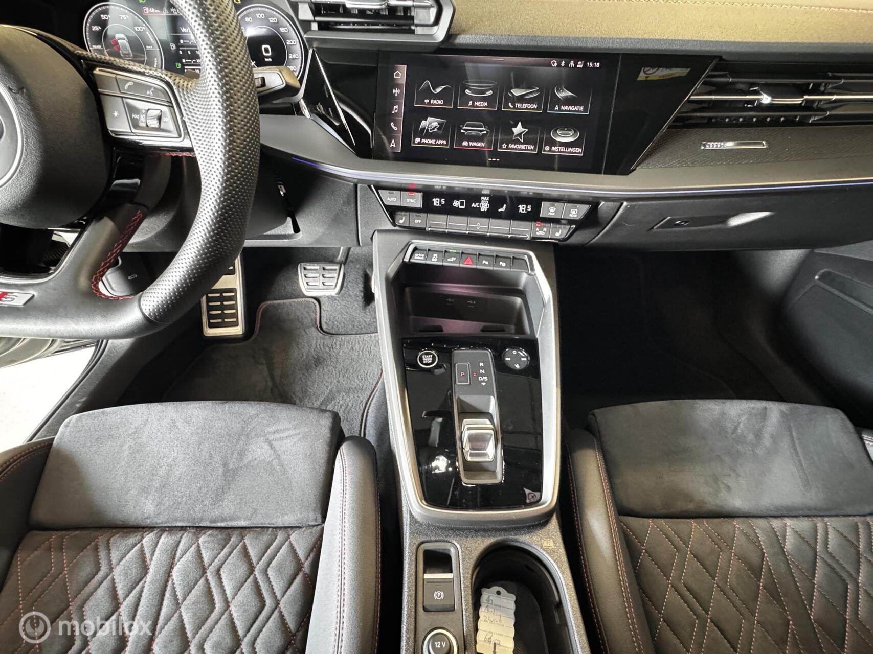 Foto van Audi A3 45 TFSIe