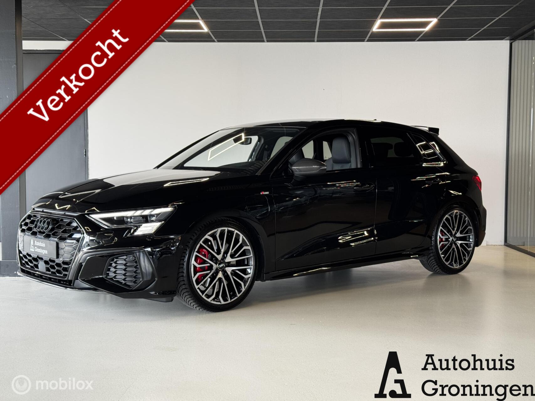 Audi A3 45 TFSIe 45 TFSI e S edition Competition | Pano | Matrix LED | B&O | Carbon 2022 - voorkant