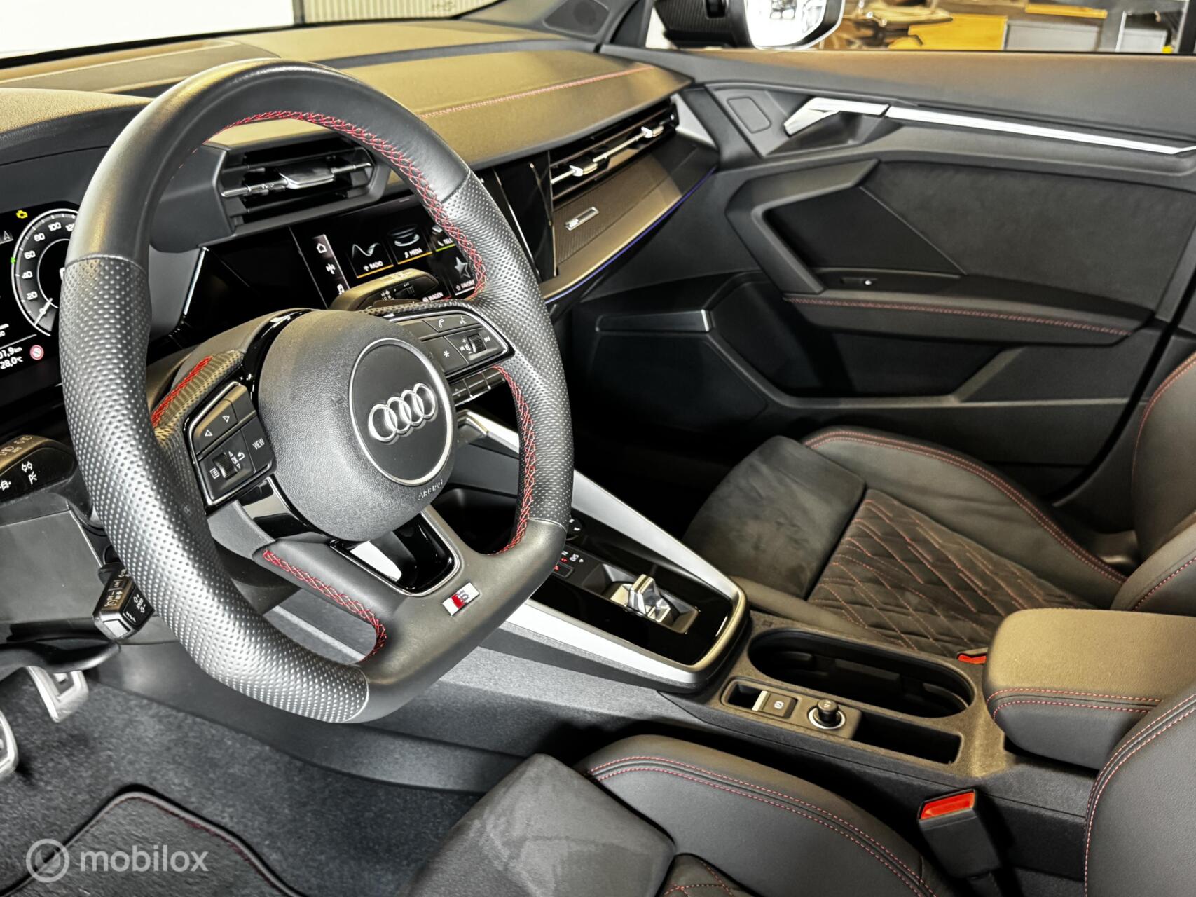 Foto van Audi A3 45 TFSIe