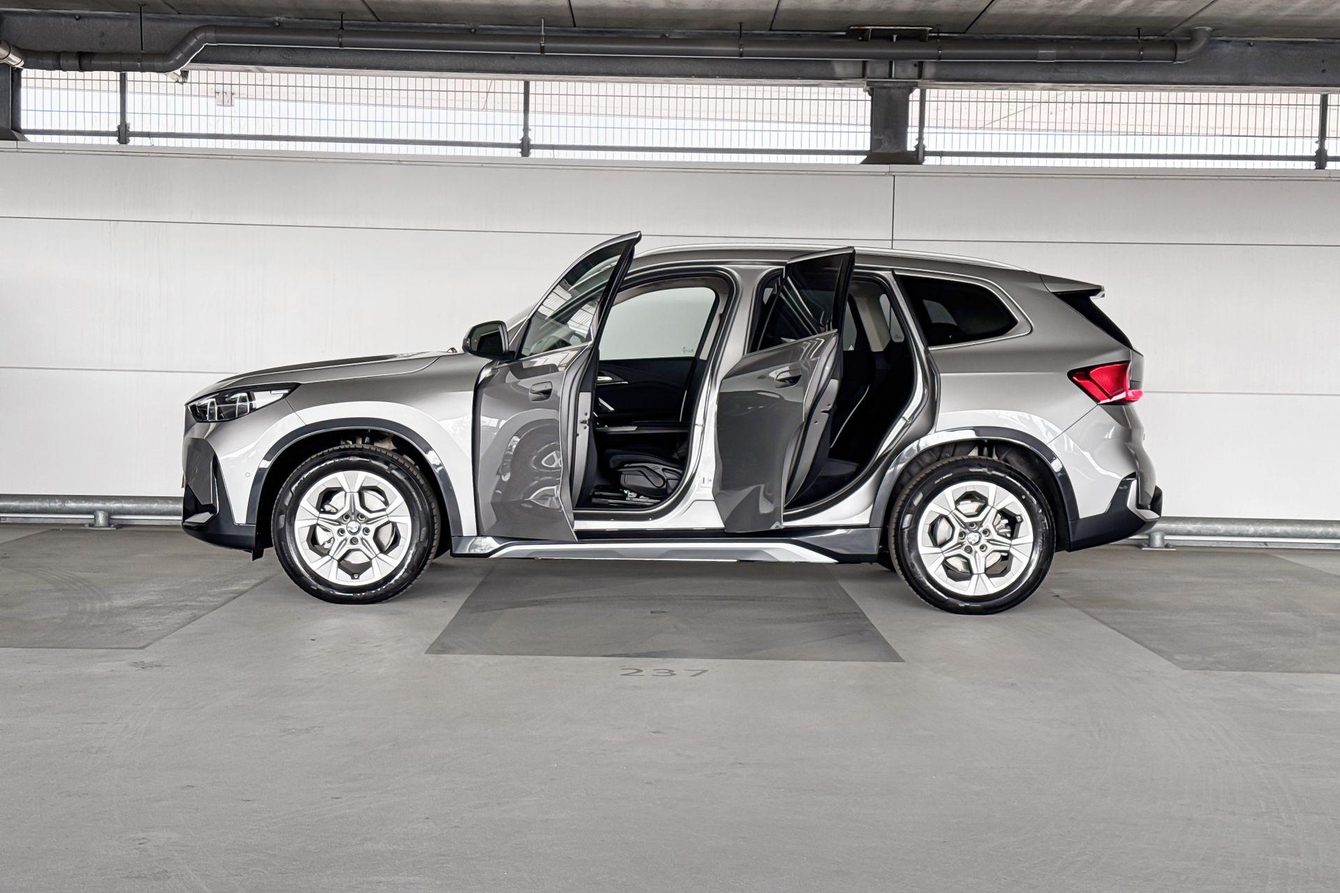Foto van BMW Ix1 Edrive20