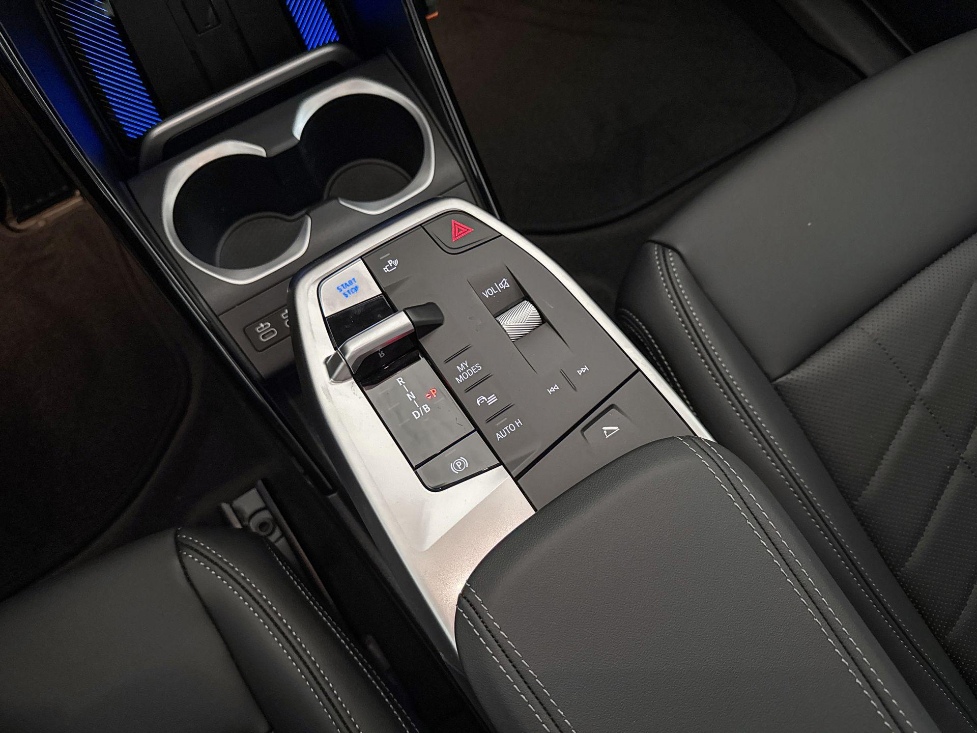 Foto van BMW Ix1 Edrive20