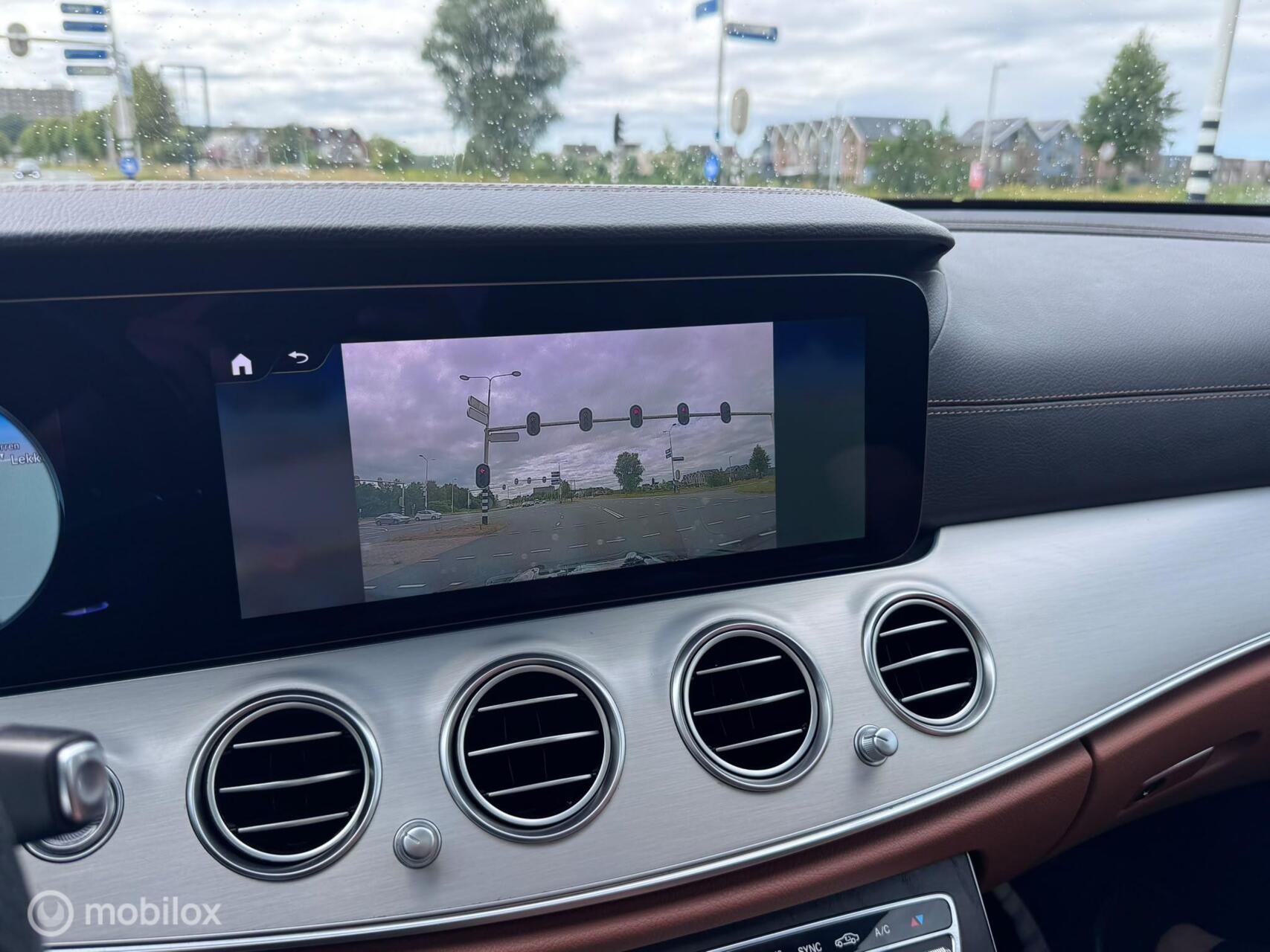 Foto van Mercedes-Benz E 200 D
