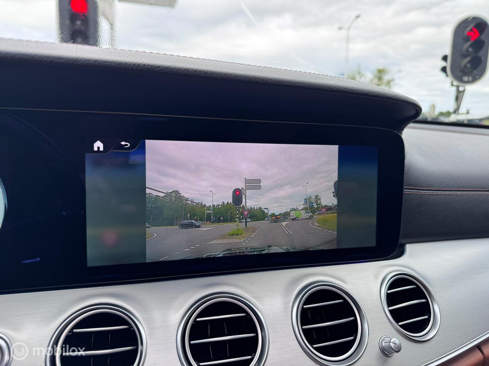Foto van Mercedes-Benz E 200 D