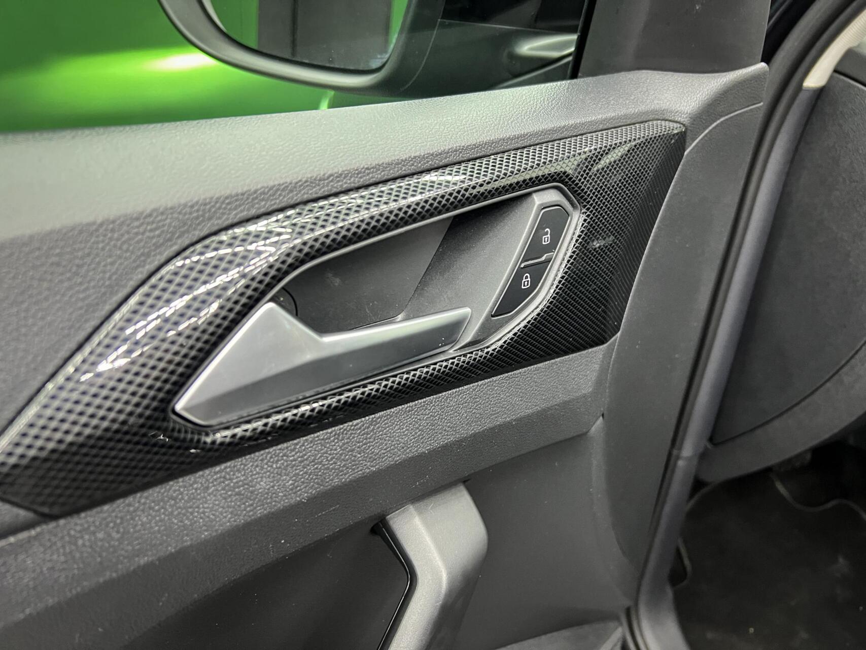 Foto van Volkswagen T-cross