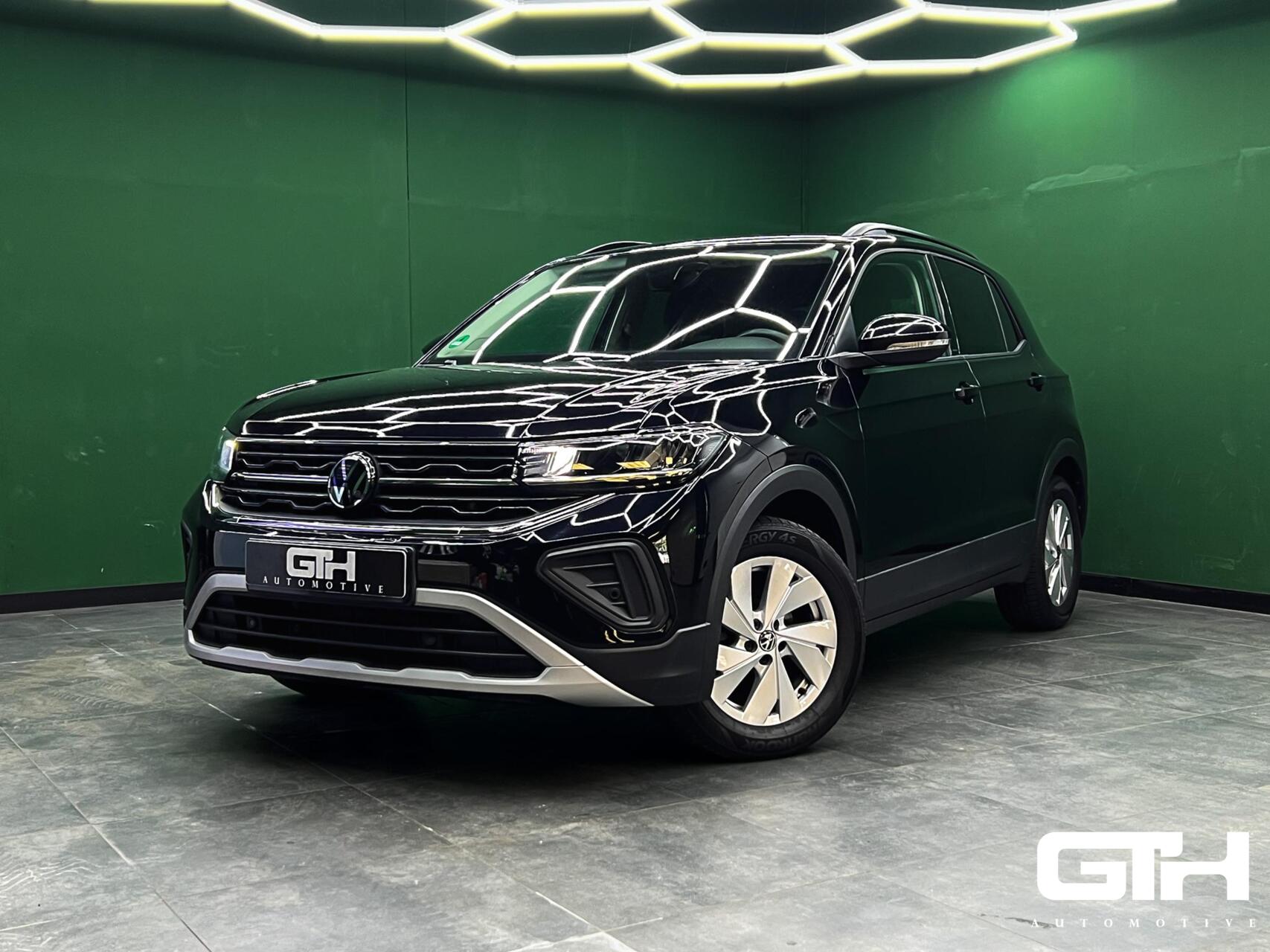 Volkswagen T-cross 1.0 TSI Life | Carplay | Cruise | Lane 2024 - voorkant