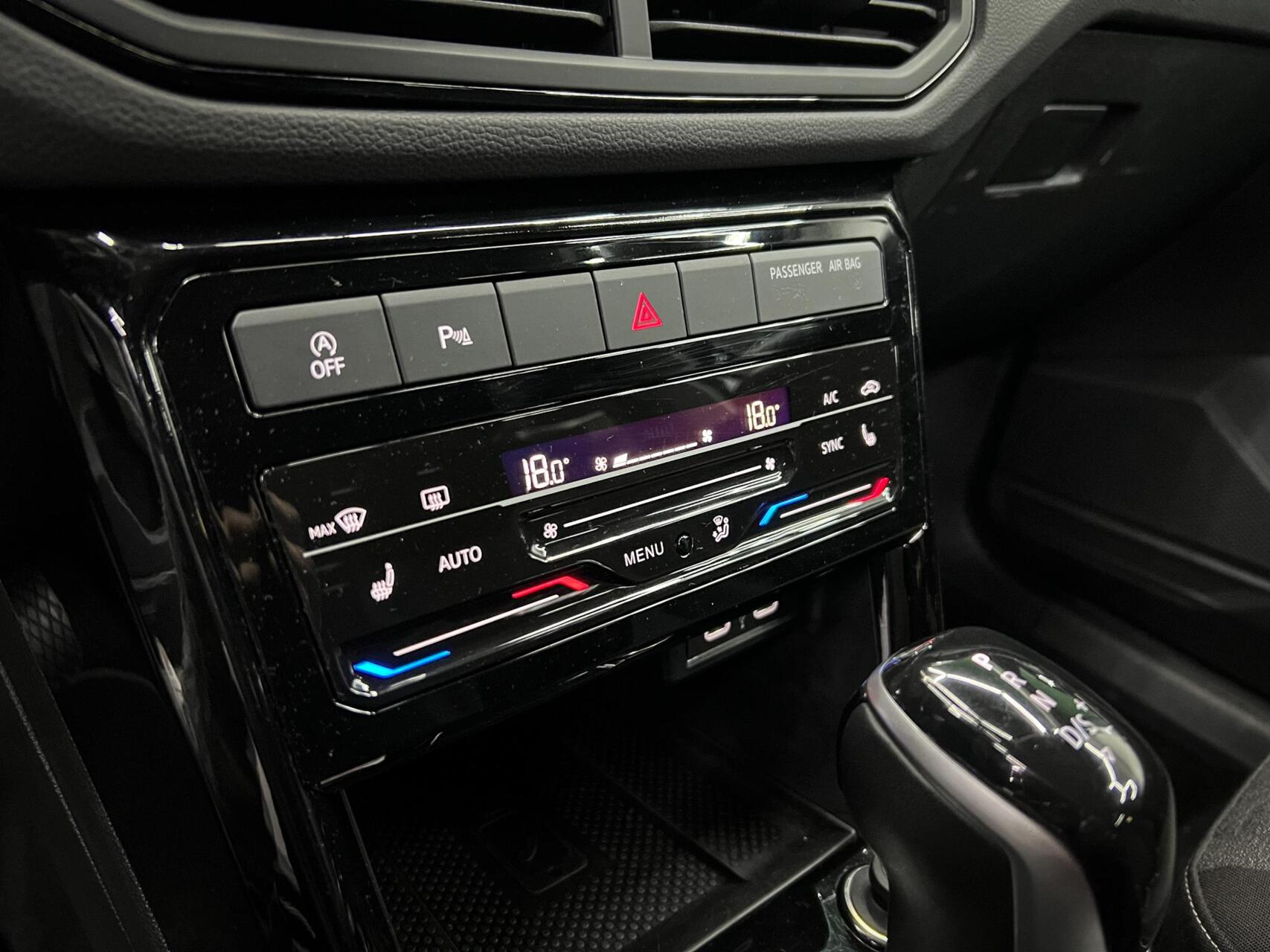 Foto van Volkswagen T-cross