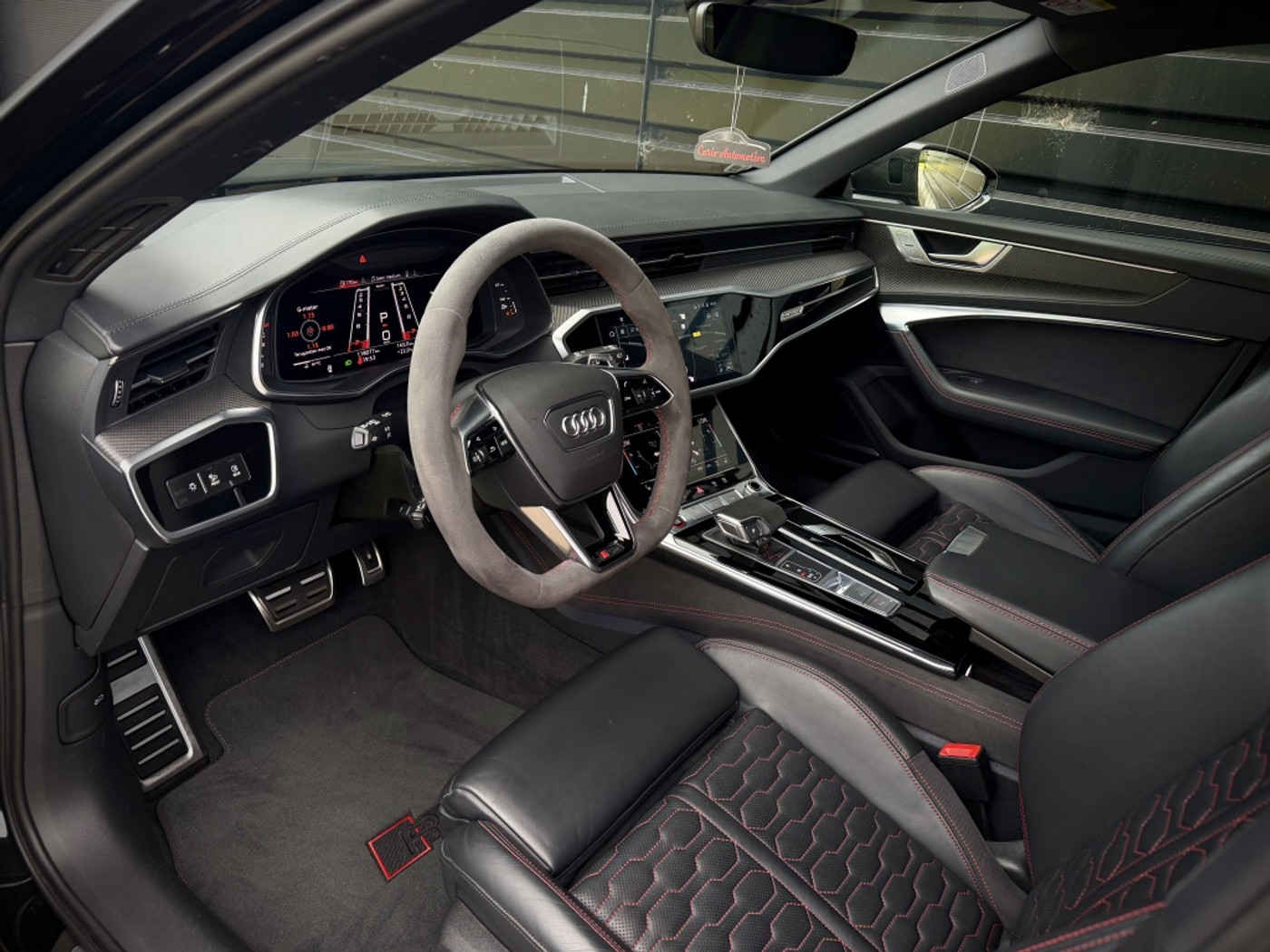 Foto van Audi RS 6 Avant