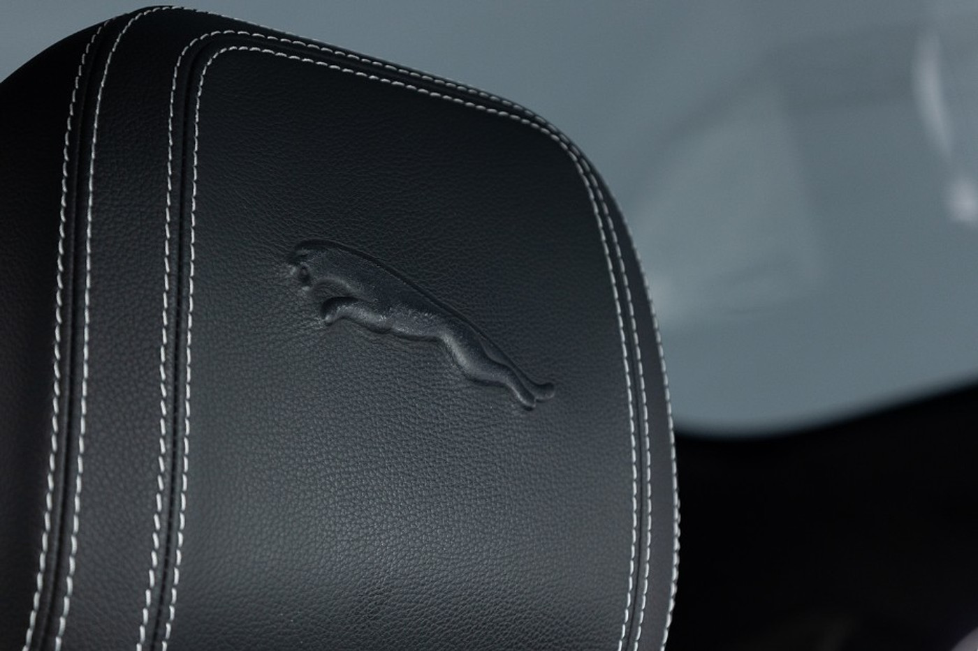 Foto van Jaguar E-pace