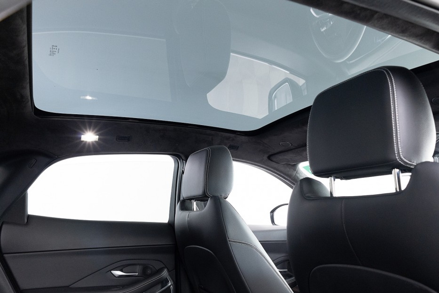 Foto van Jaguar E-pace