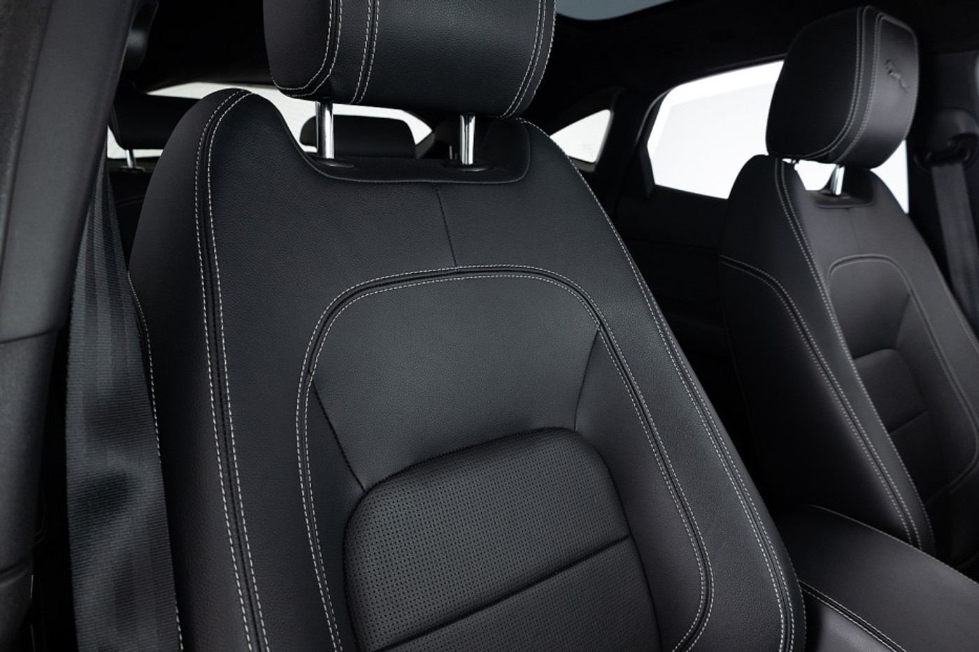 Foto van Jaguar E-pace
