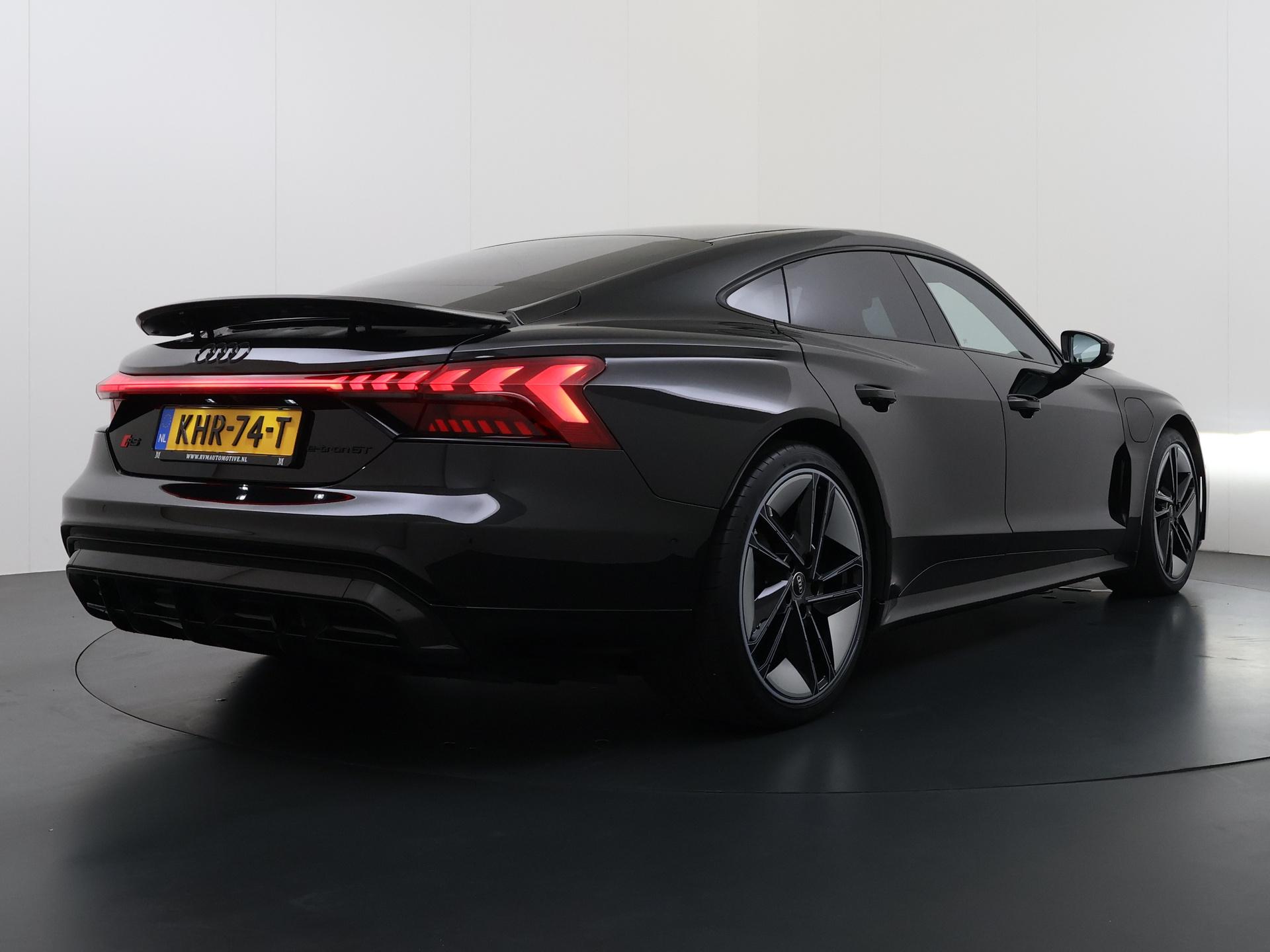 Foto van Audi RS E-tron GT