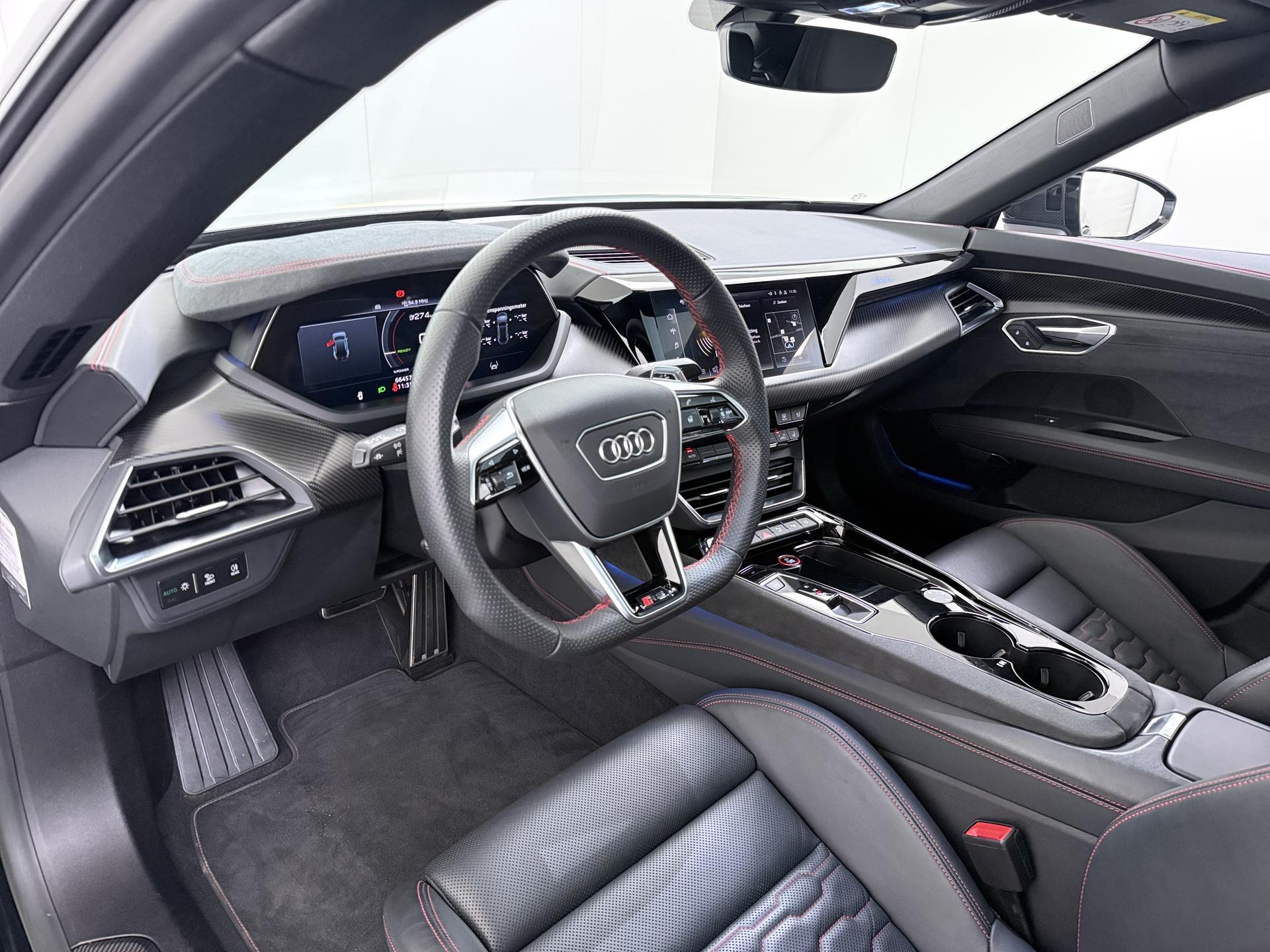 Foto van Audi RS E-tron GT