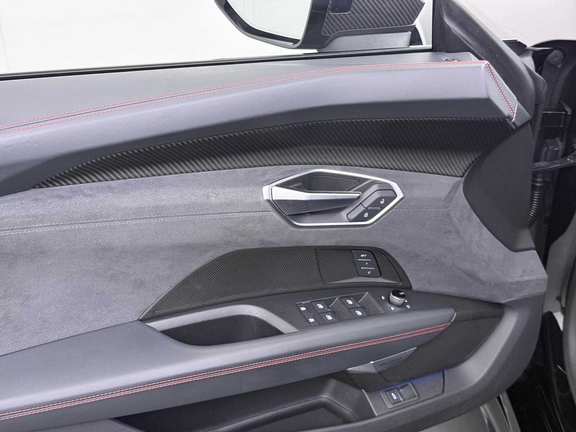 Foto van Audi RS E-tron GT