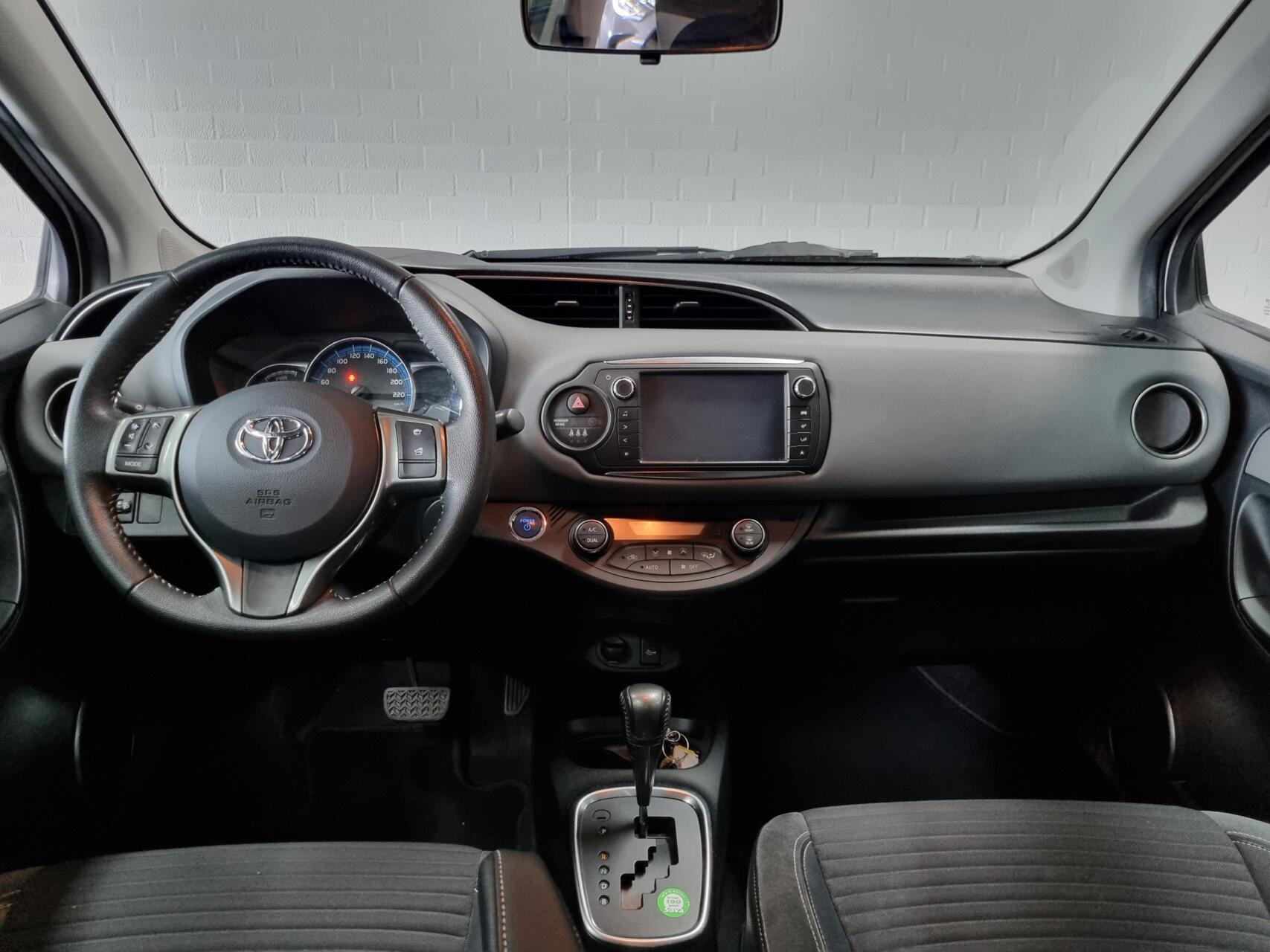 Foto van Toyota Toyota Yaris Hybrid