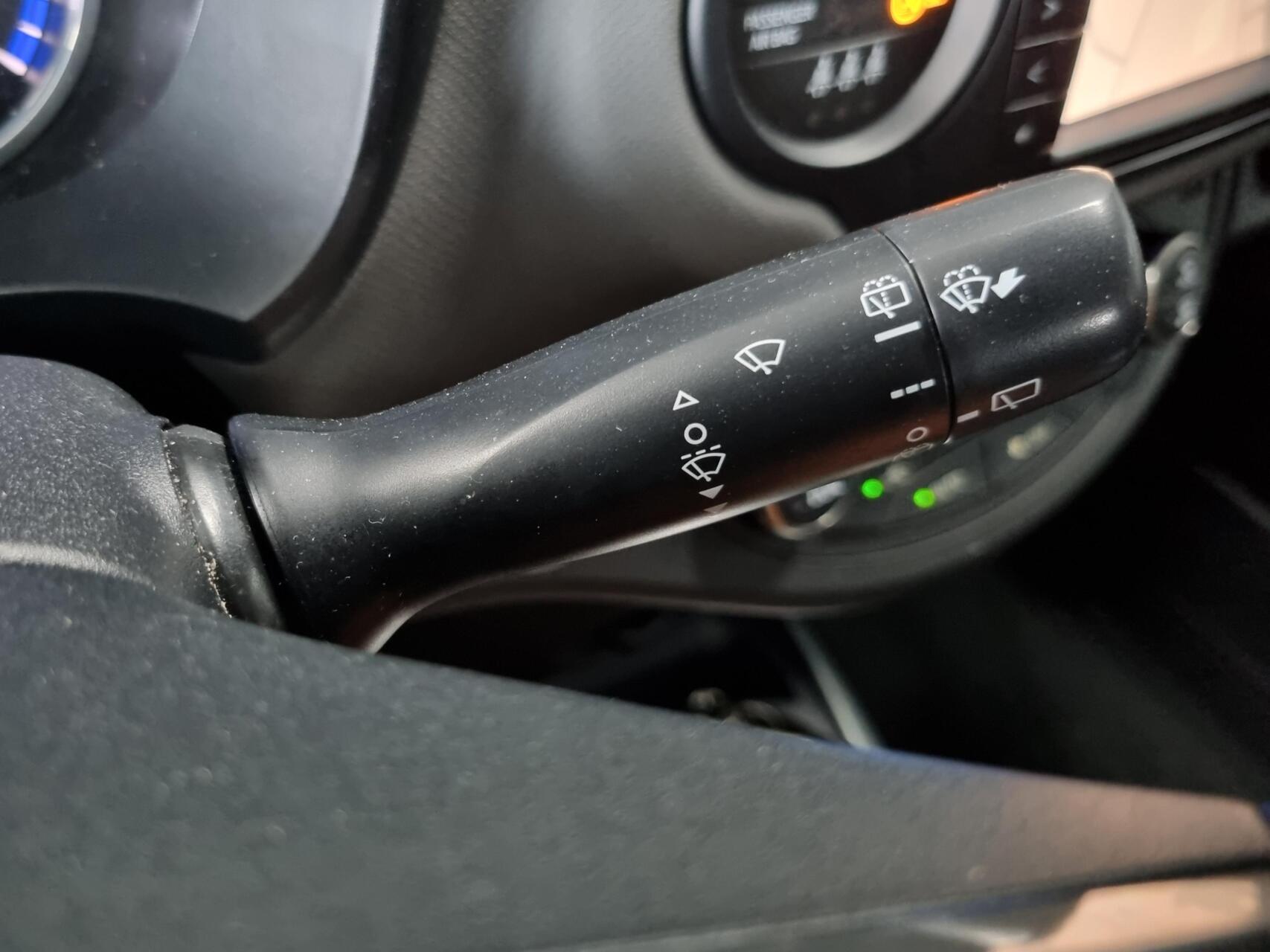 Foto van Toyota Toyota Yaris Hybrid