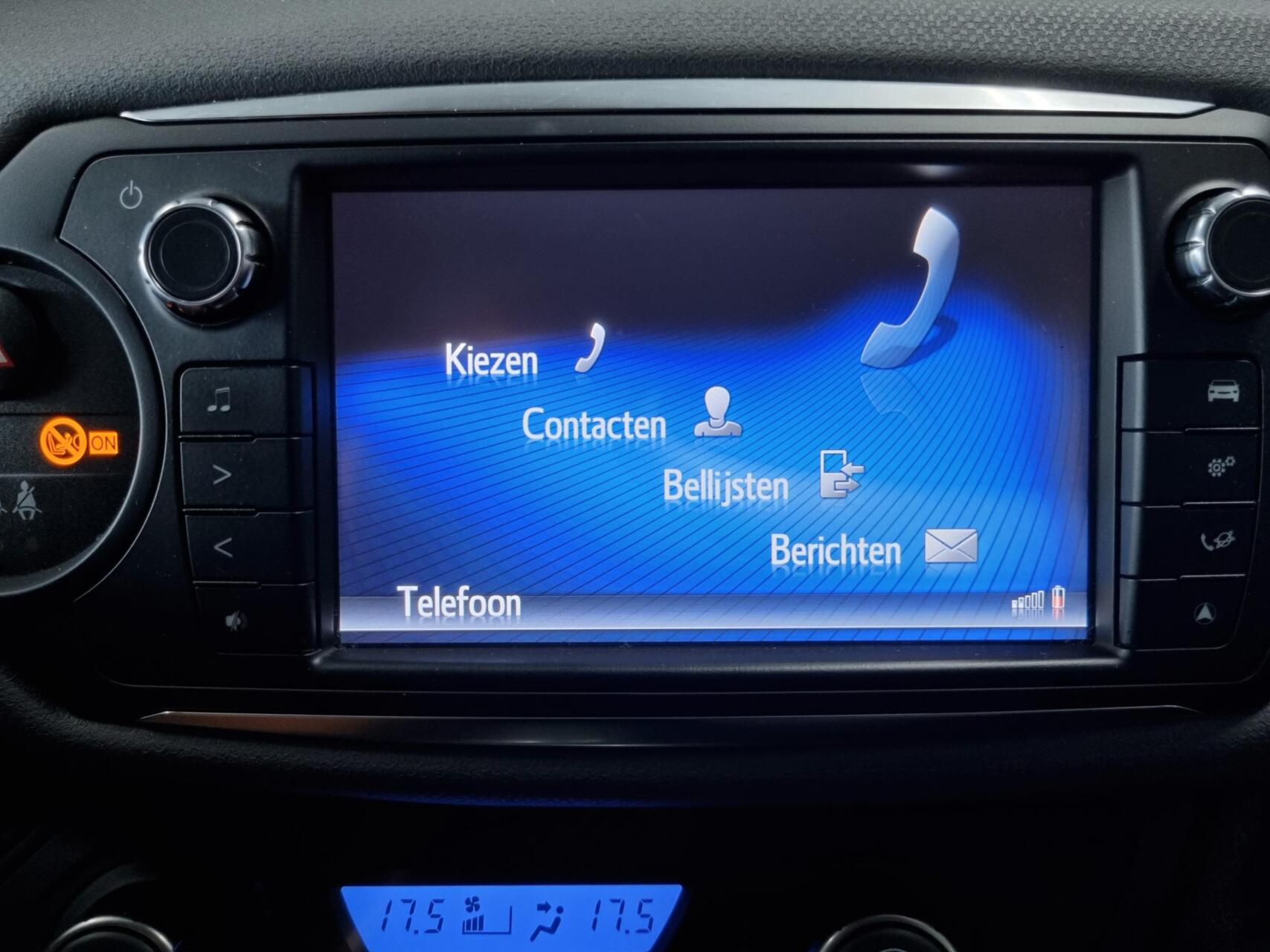 Foto van Toyota Toyota Yaris Hybrid