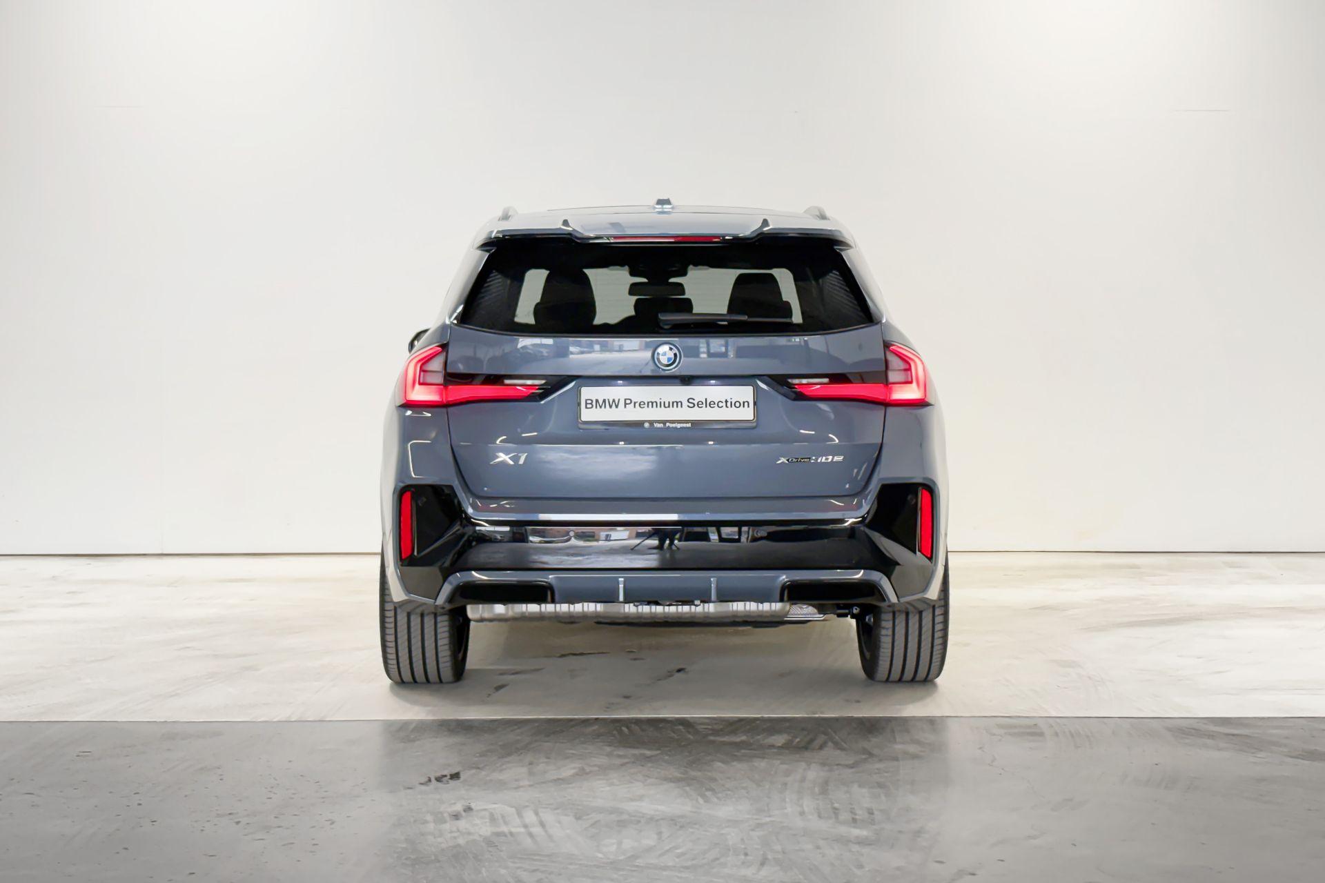 Foto van BMW X1 Xdrive30e