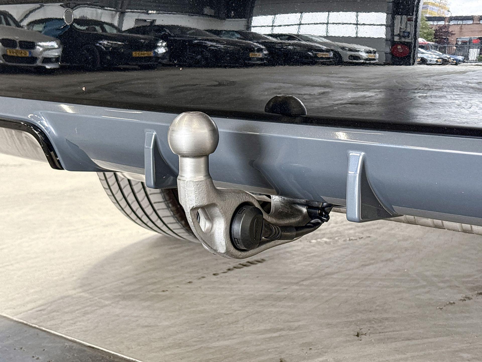 Foto van BMW X1 Xdrive30e