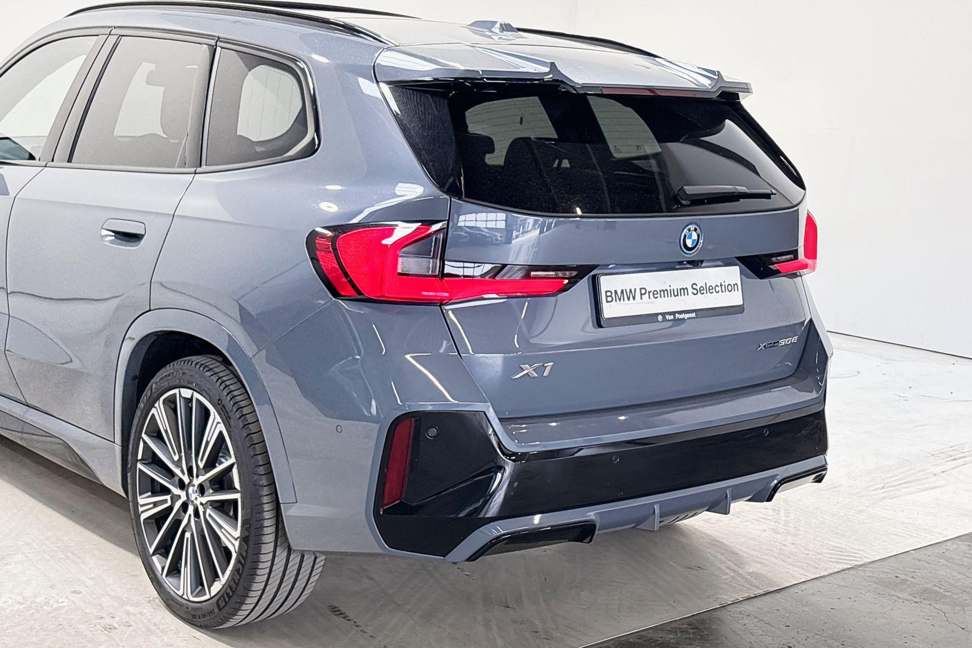 Foto van BMW X1 Xdrive30e
