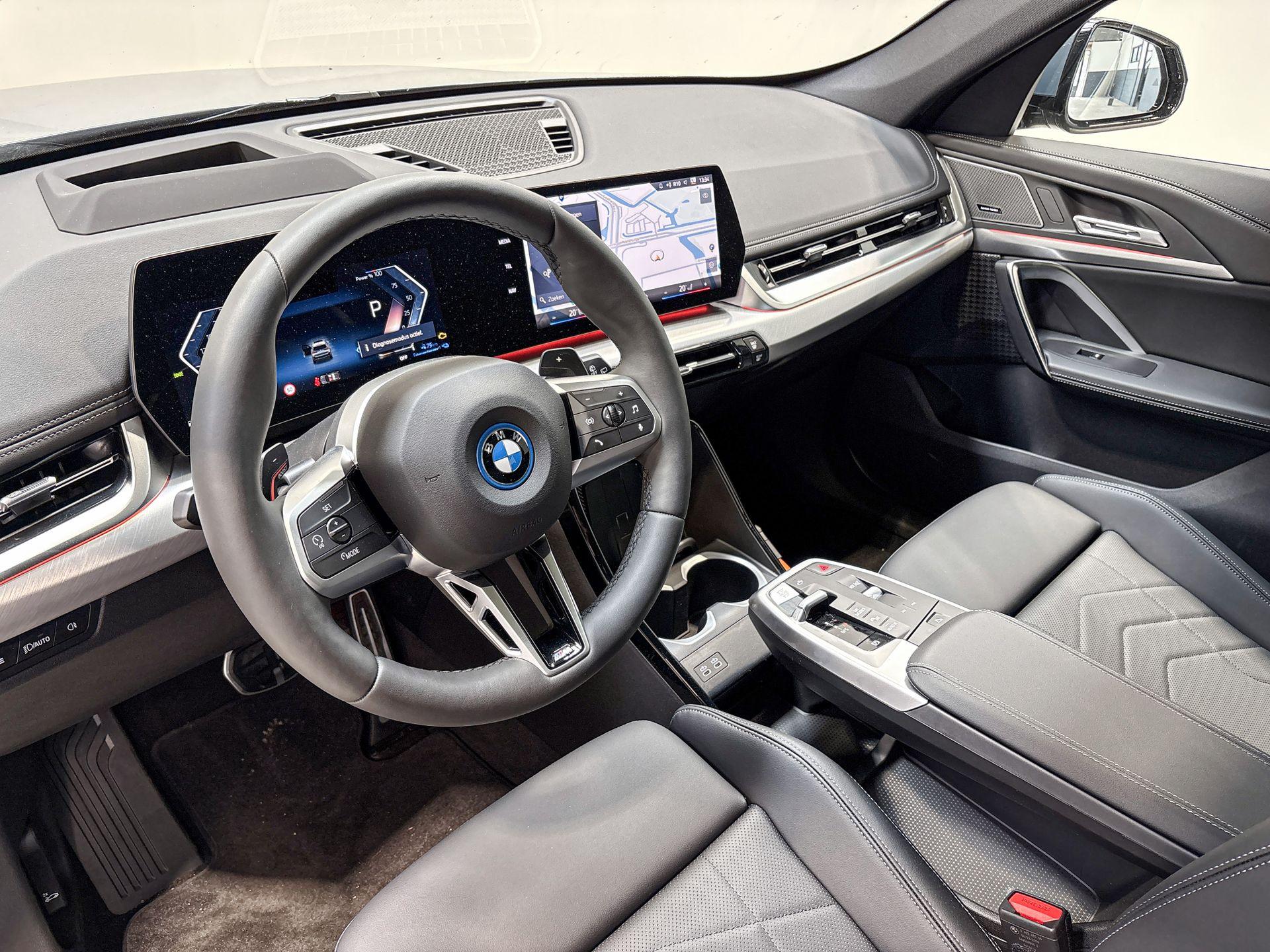 Foto van BMW X1 Xdrive30e
