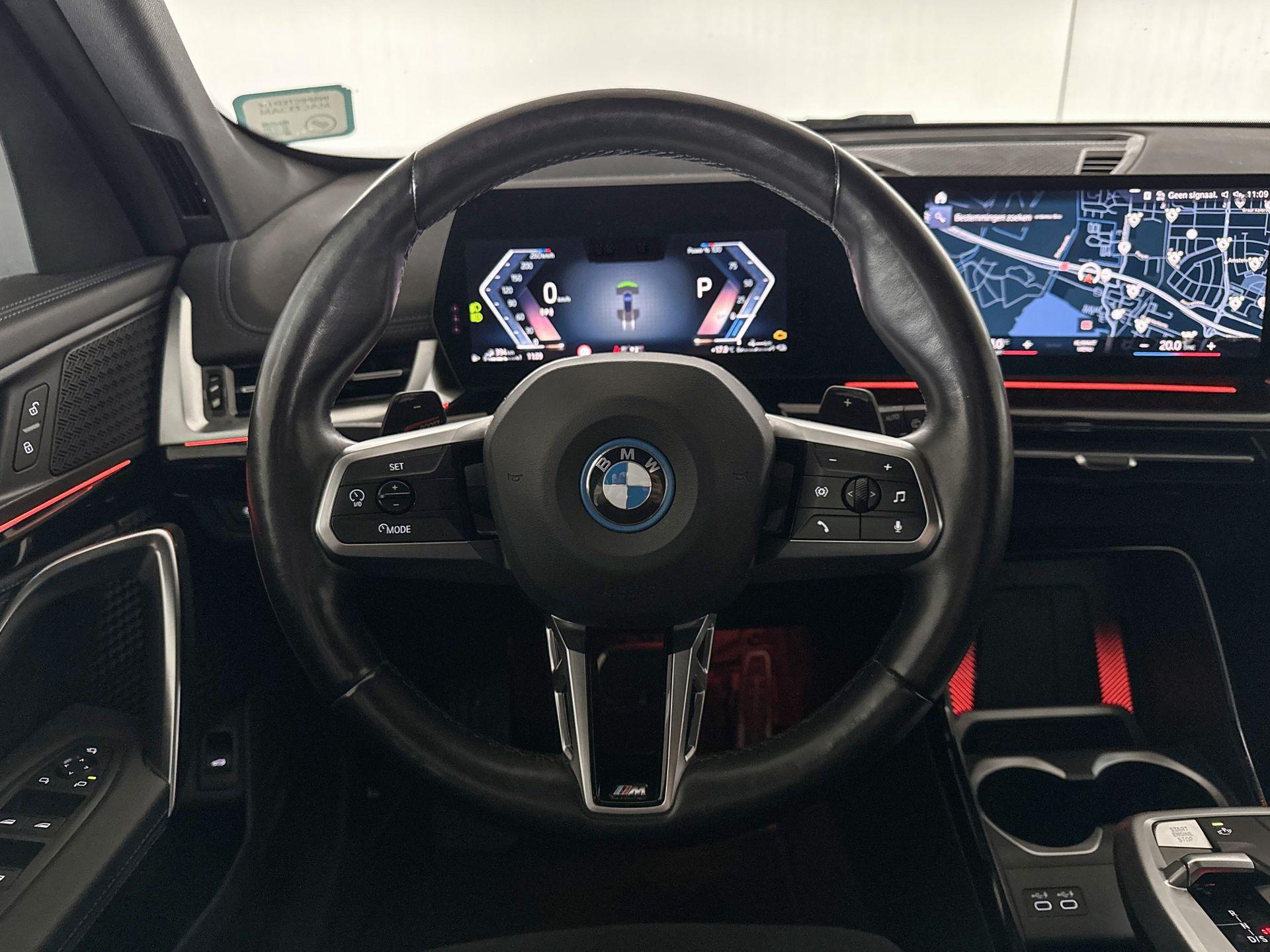 Foto van BMW X1 Xdrive25e